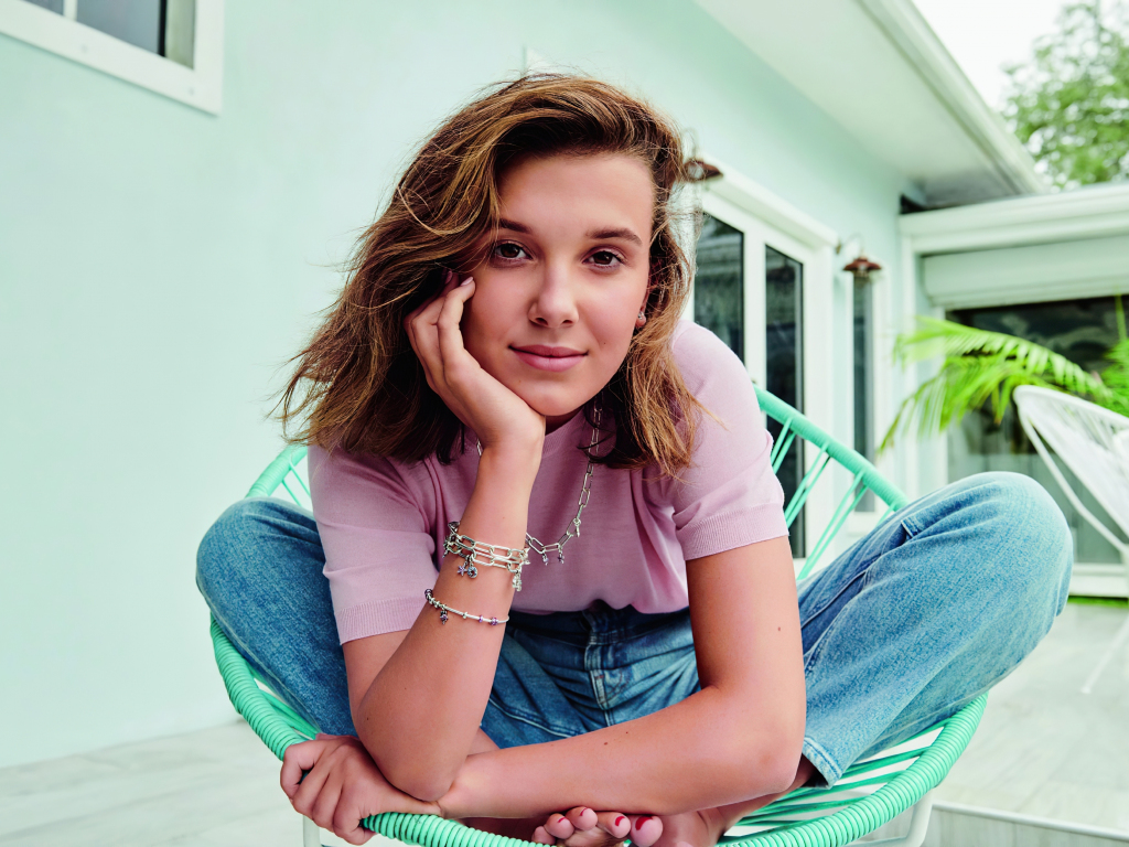 millie bobby brown smiling wallpapers wallpaper cave on millie bobby brown smiling wallpapers