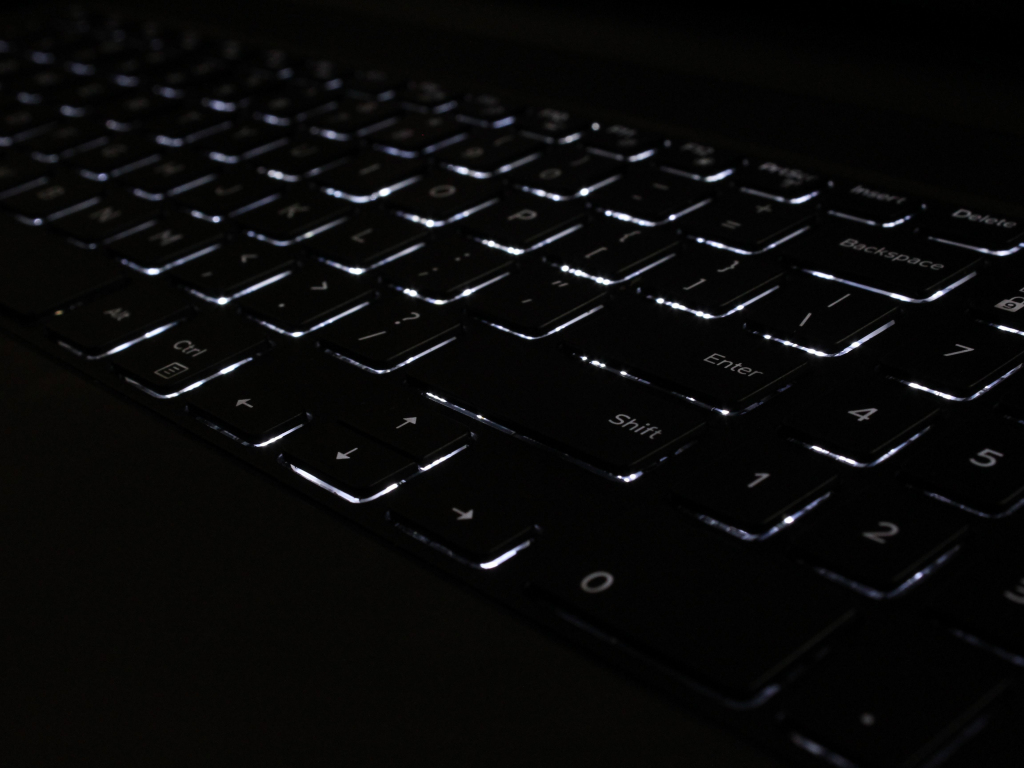 Desktop wallpaper  keyboard  black  backlight hd  image 