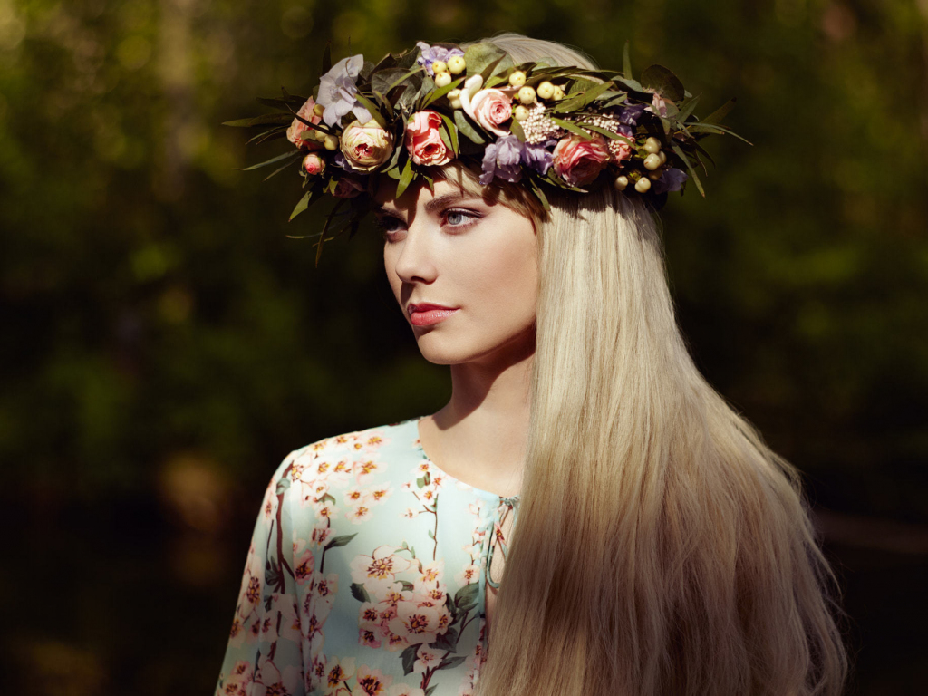 Blonde woman with flower crown - wide 1