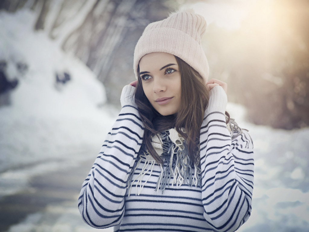 Wallpaper winter, outdoor, girl model desktop wallpaper, hd image ...