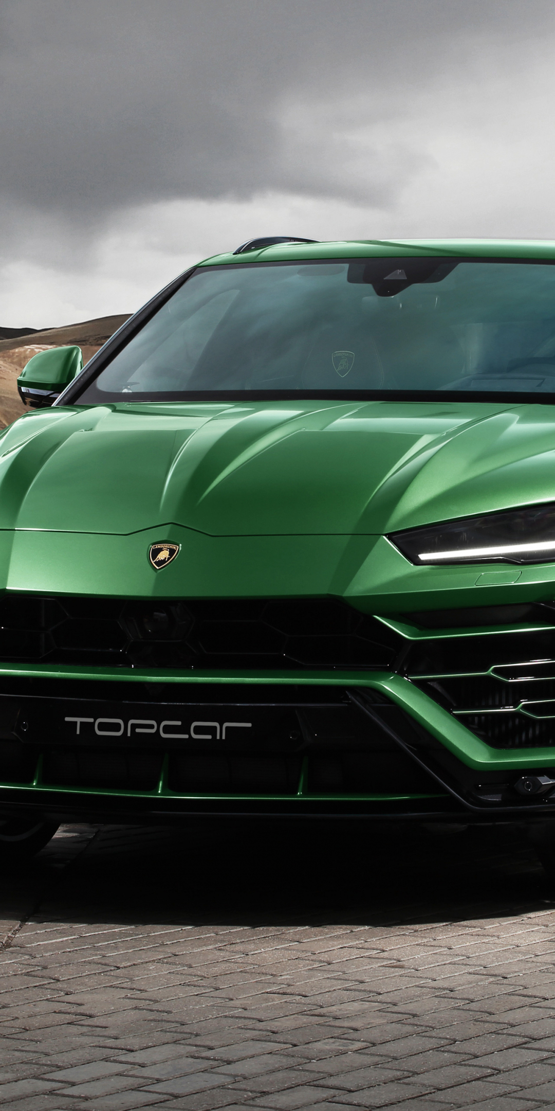 Lamborghini Urus, compact SUV, green car, 2018, 1080x2160 wallpaper