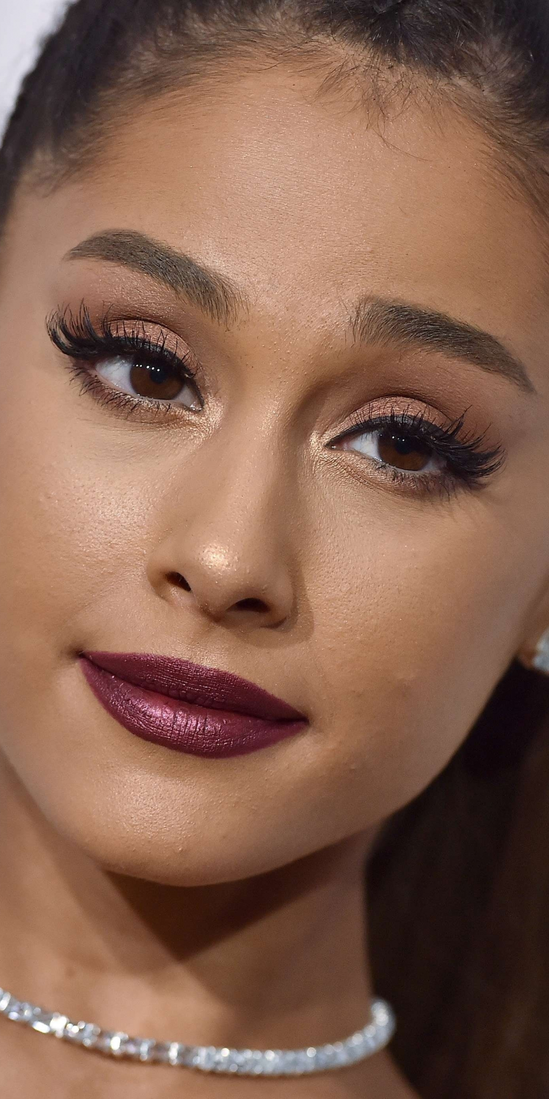 Makeup, beautiful, Ariana Grande, 1080x2160 wallpaper