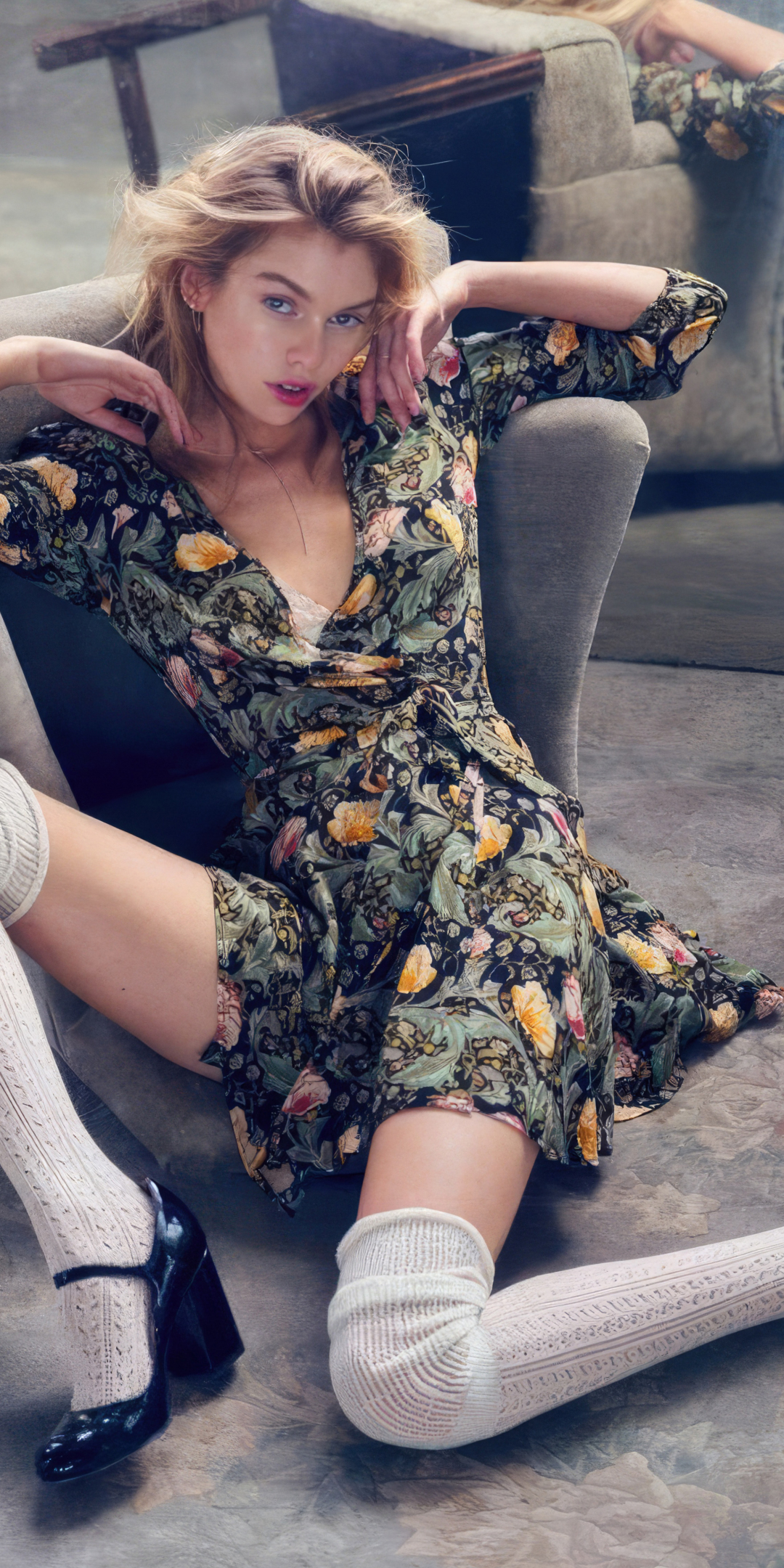 Stella Maxwell, model pretty, photoshoot 2023, 1080x2160 wallpaper