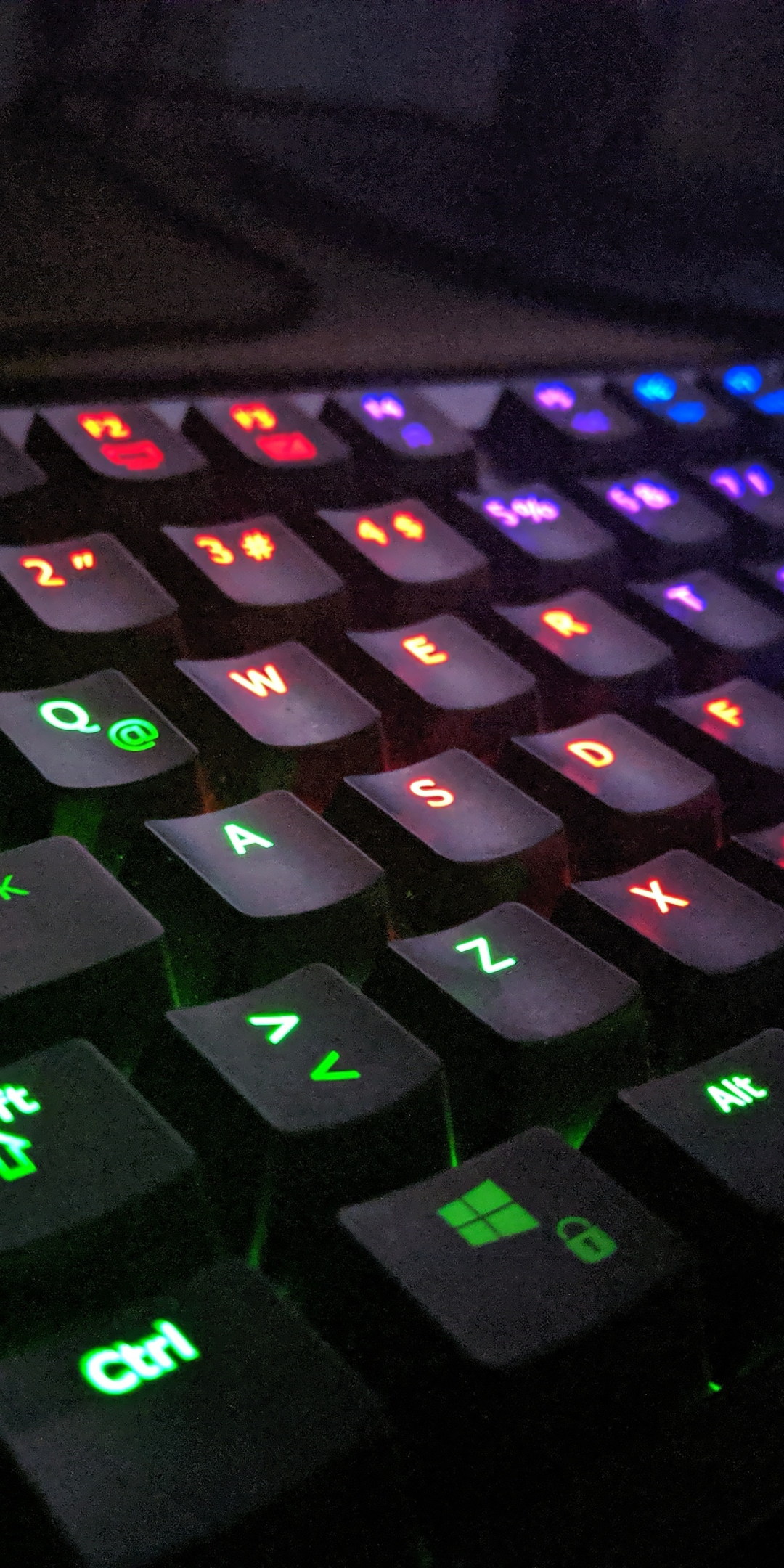 Gaming keyboard, glow, close up, 1080x2160 wallpaper