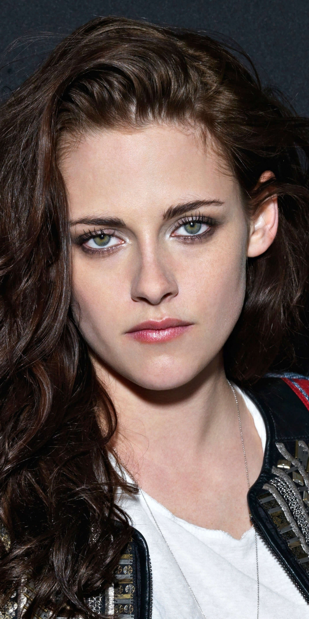 Kristen Stewart, celebrity, pretty, blue eyes, 1080x2160 wallpaper