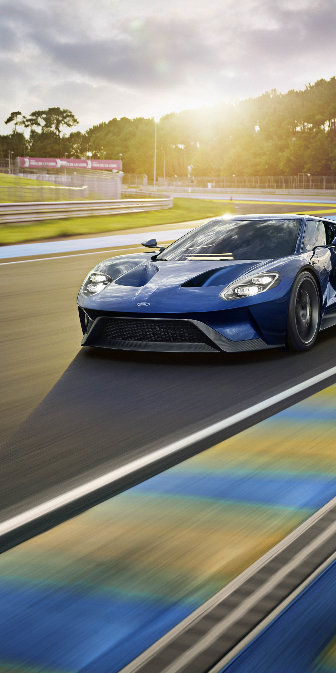 Ford GT Supercar, race trac, on-road, 1080x2160 wallpaper