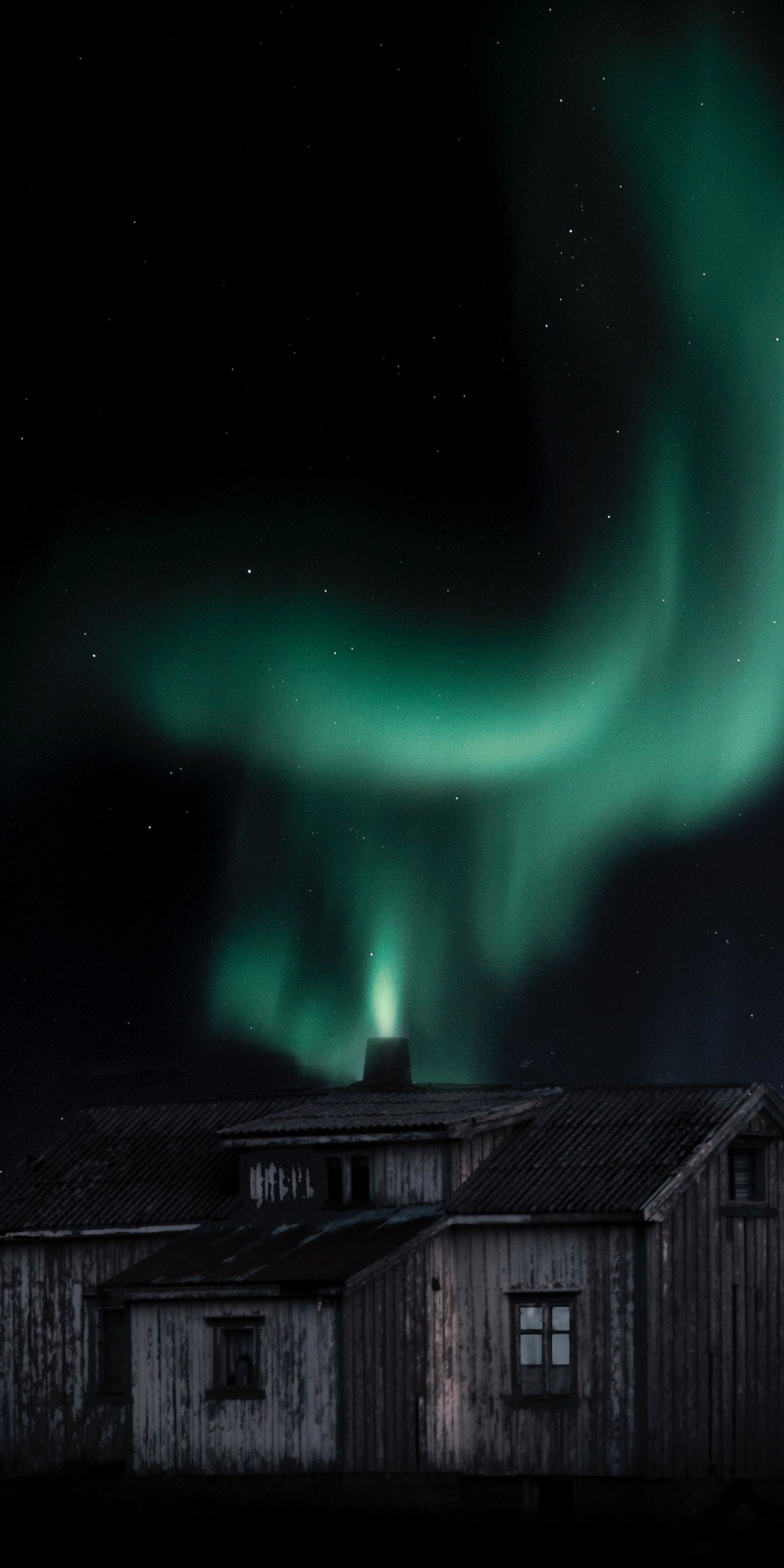Hut, northern lights, night, 1080x2160 wallpaper