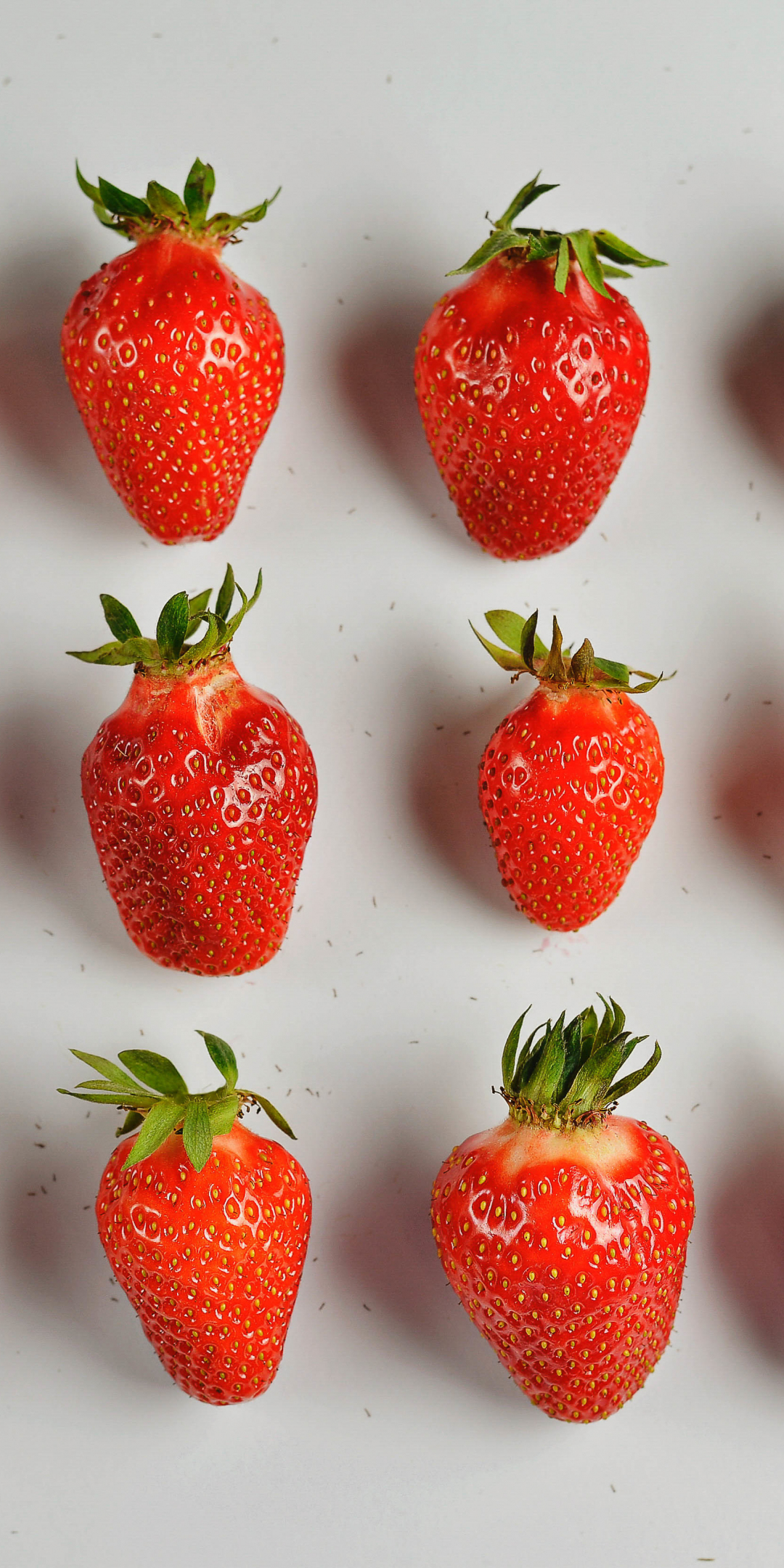 Strawberries, berries, arranged, minimalism, 1080x2160 wallpaper