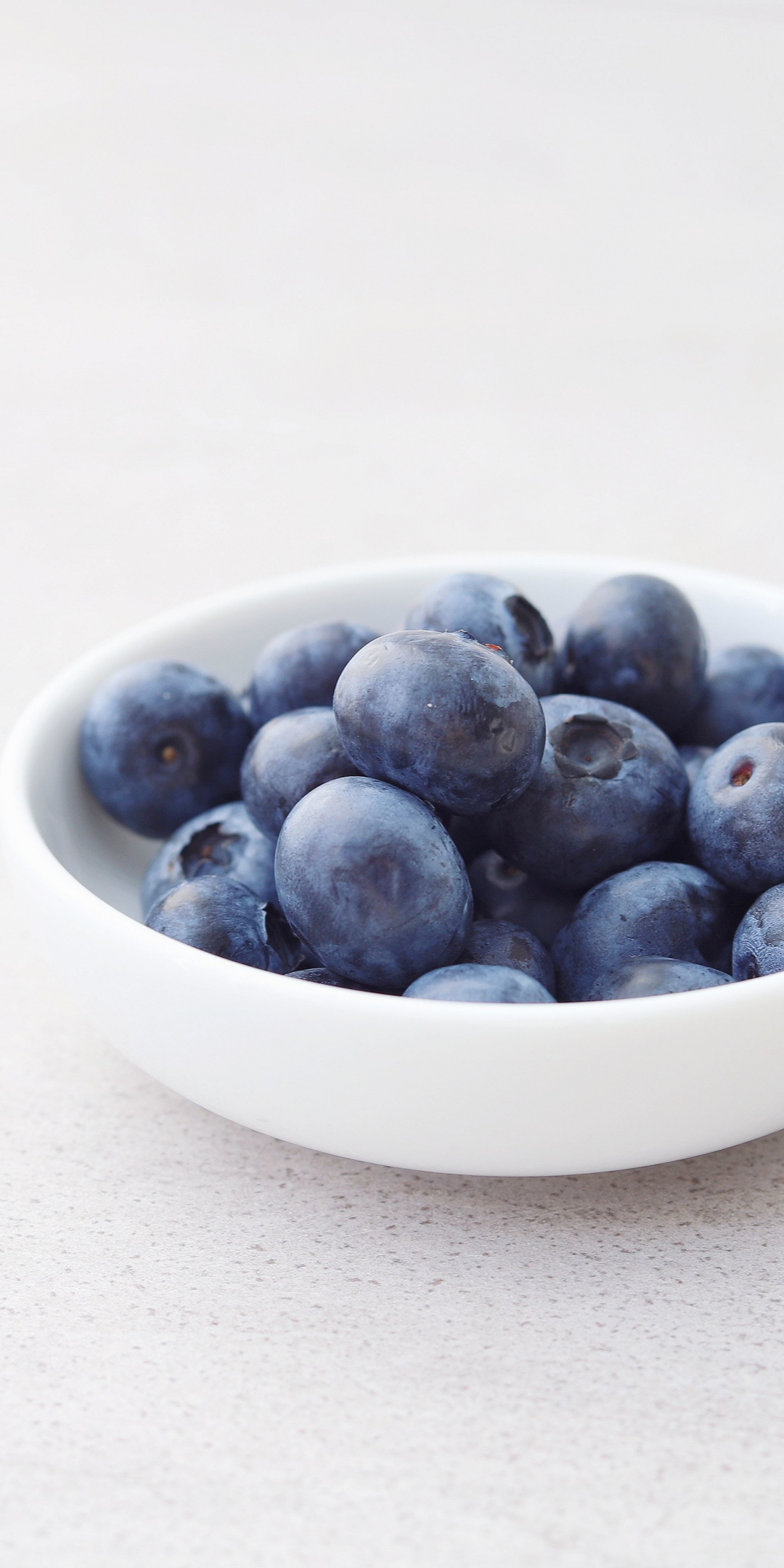 Minimal, bowl of blueberry, fruits, 1080x2160 wallpaper