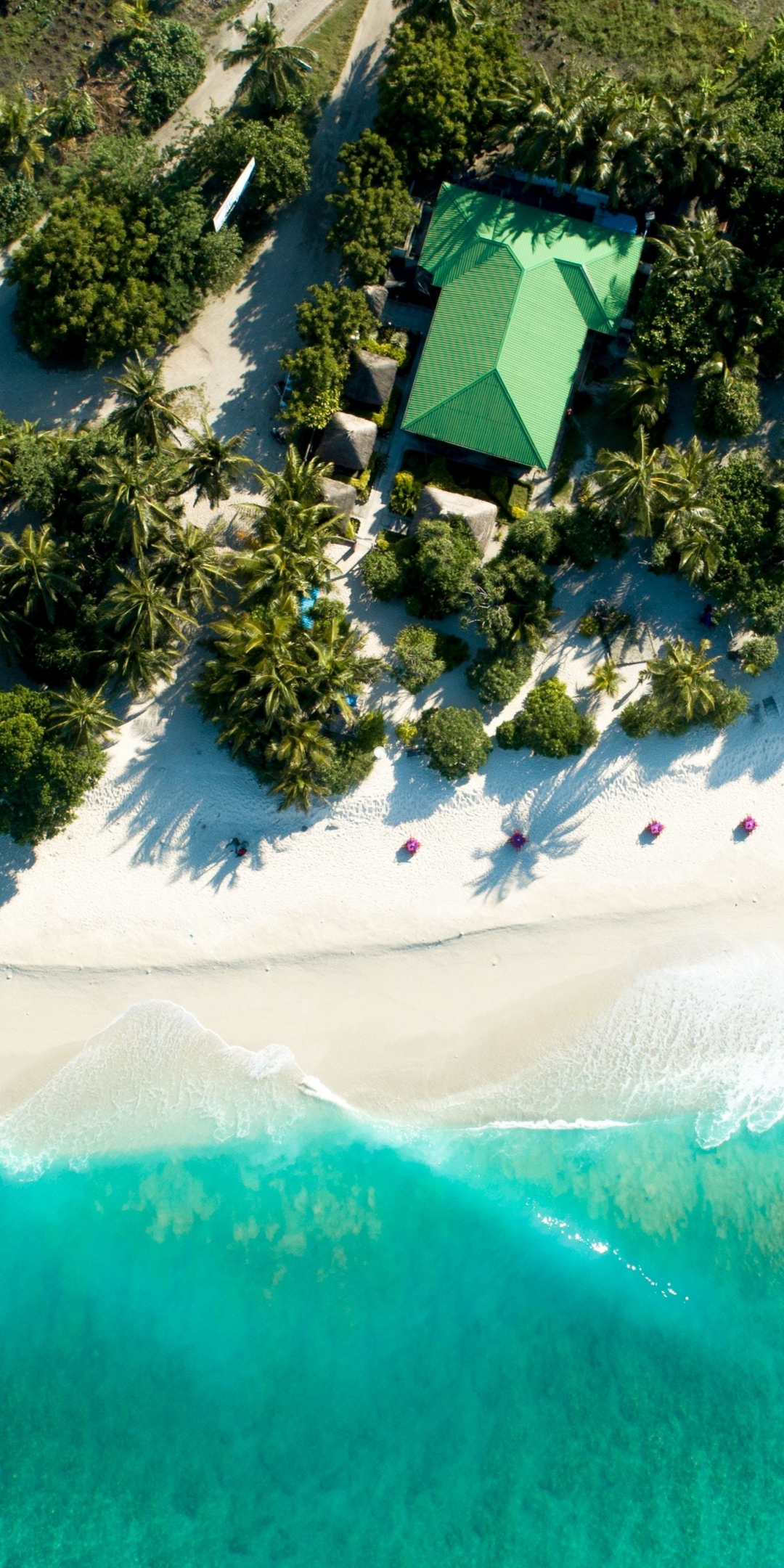 Aerial view, tropical beach, resort, green sea, 1080x2160 wallpaper