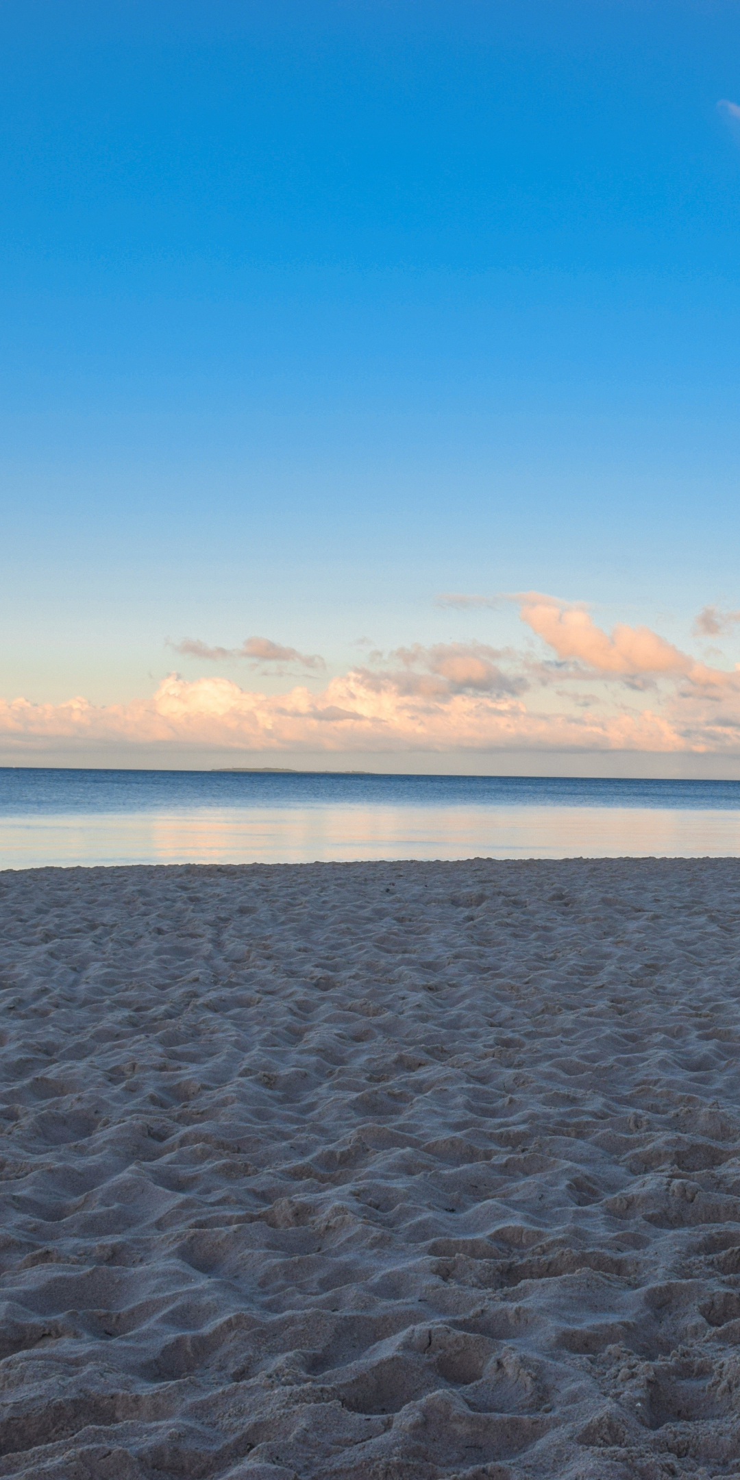Beach, dawn, sand, blue skyline, sea, 1080x2160 wallpaper