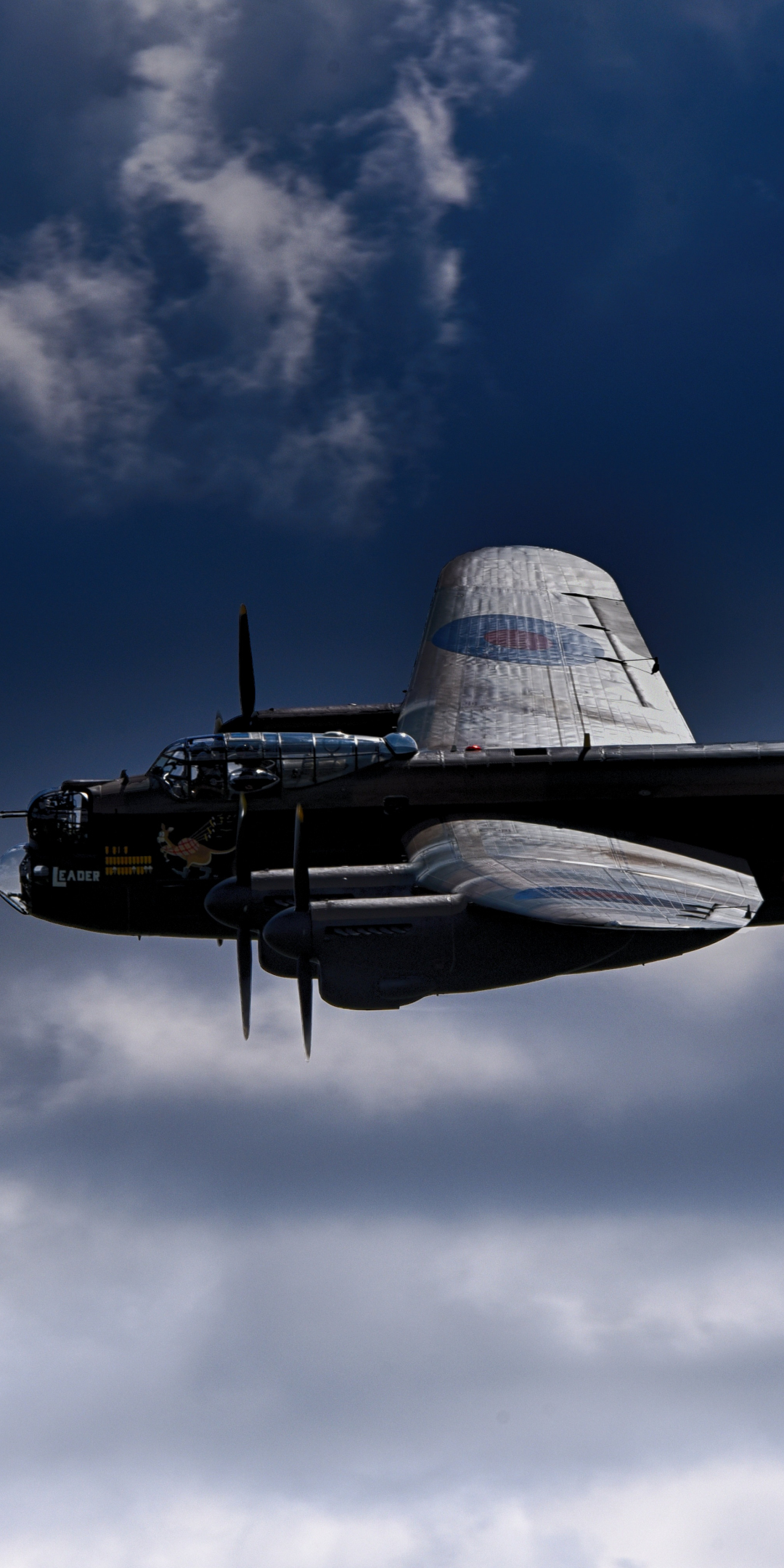 Avro Lancaster, fighter airplane, aircraft, military, sky, 1080x2160 wallpaper