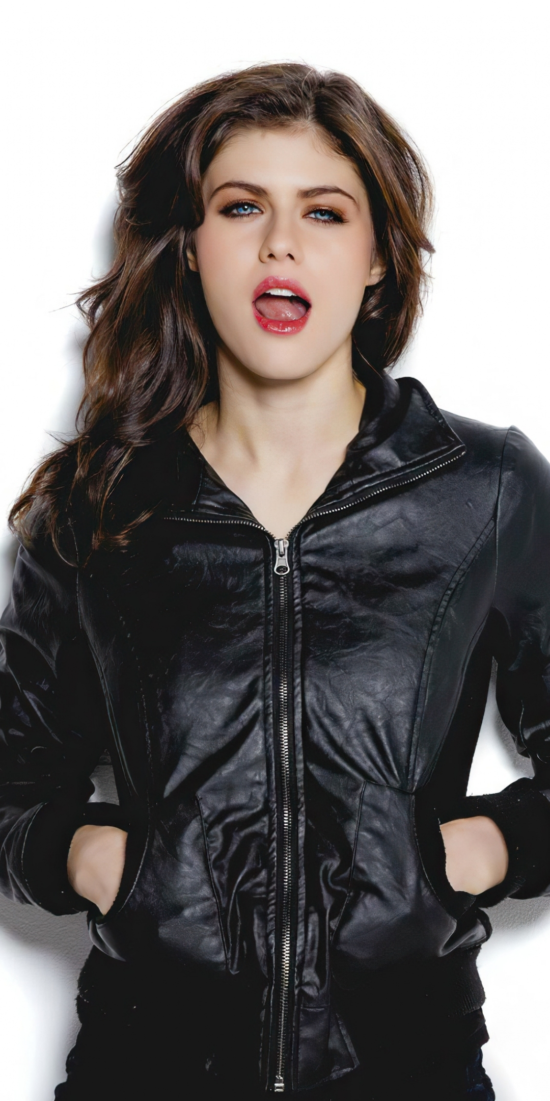 Alexandra Daddario, leather jacket, 2020, 1080x2160 wallpaper