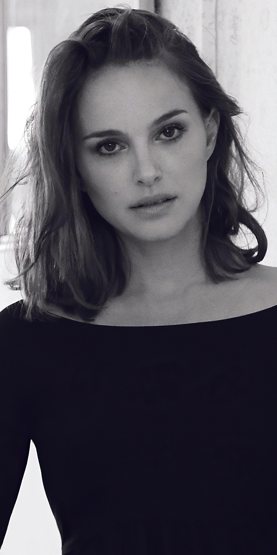 Natalie Portman, 2021, monochrome, 1080x2160 wallpaper