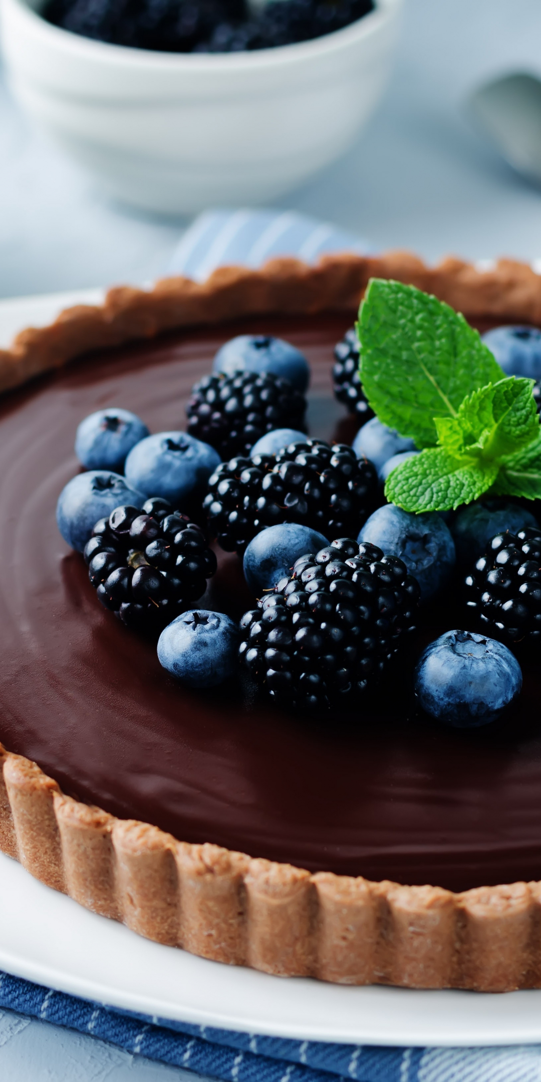 Cake, blackberry, blueberry, fruits, dessert, food, 1080x2160 wallpaper