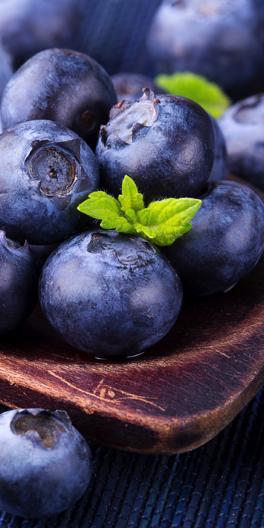 Blue berries, wooden spoon, kitchen, fruits, 1080x2160 wallpaper