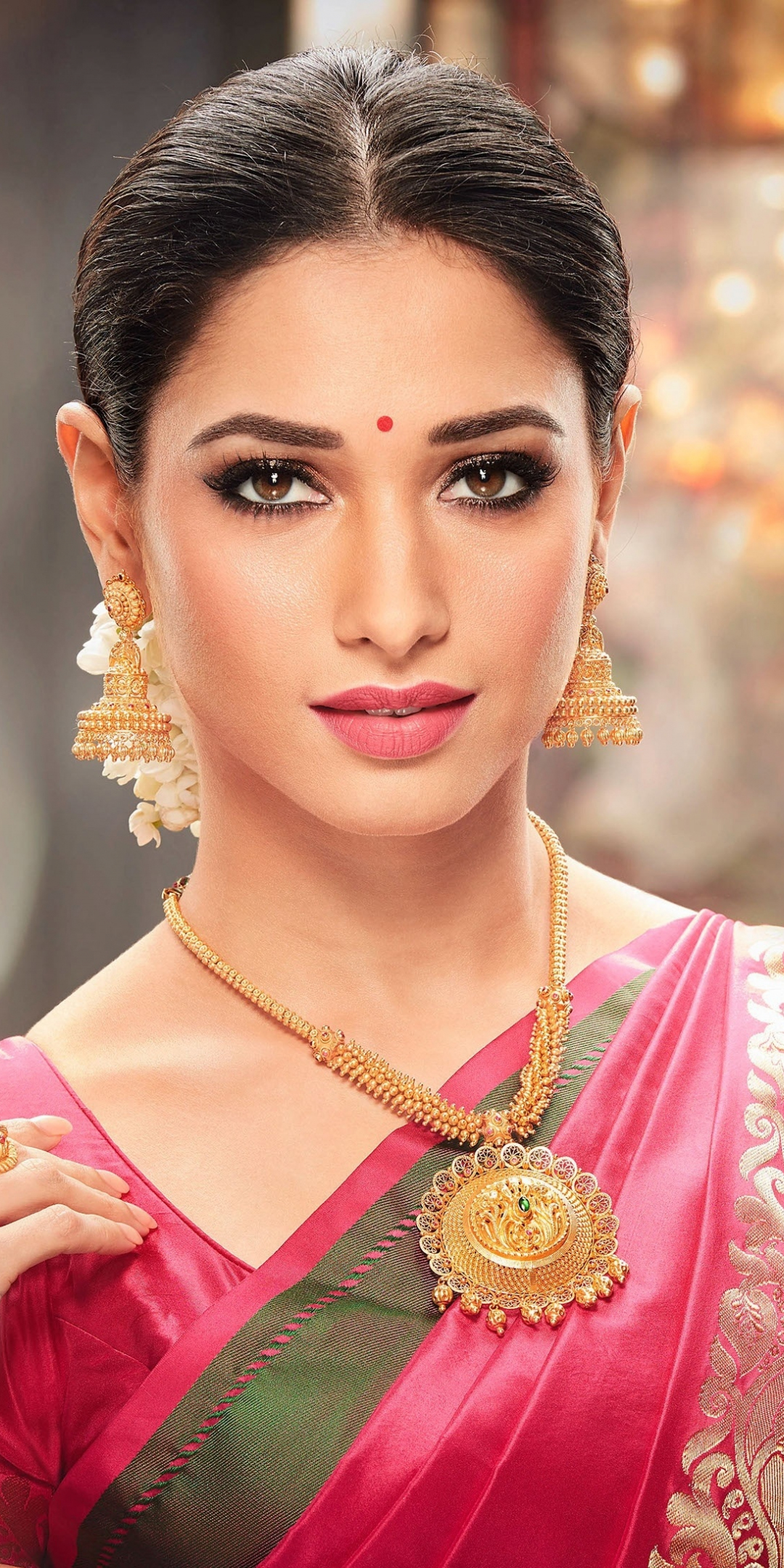 Tamanna, actress, traditional outfit, Indian sarree, 1080x2160 wallpaper