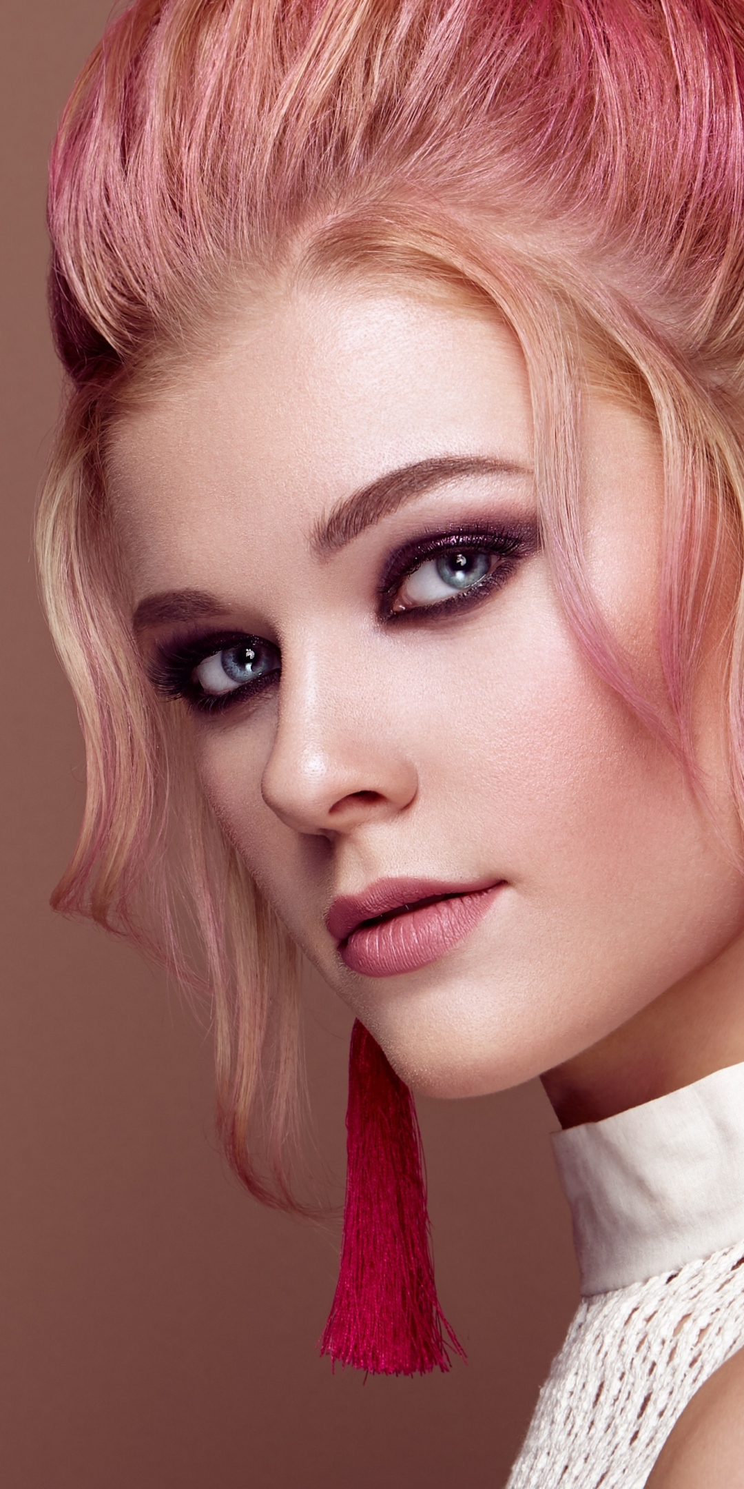 Makeup, gorgeous woman, colorful hairs, model, 1080x2160 wallpaper