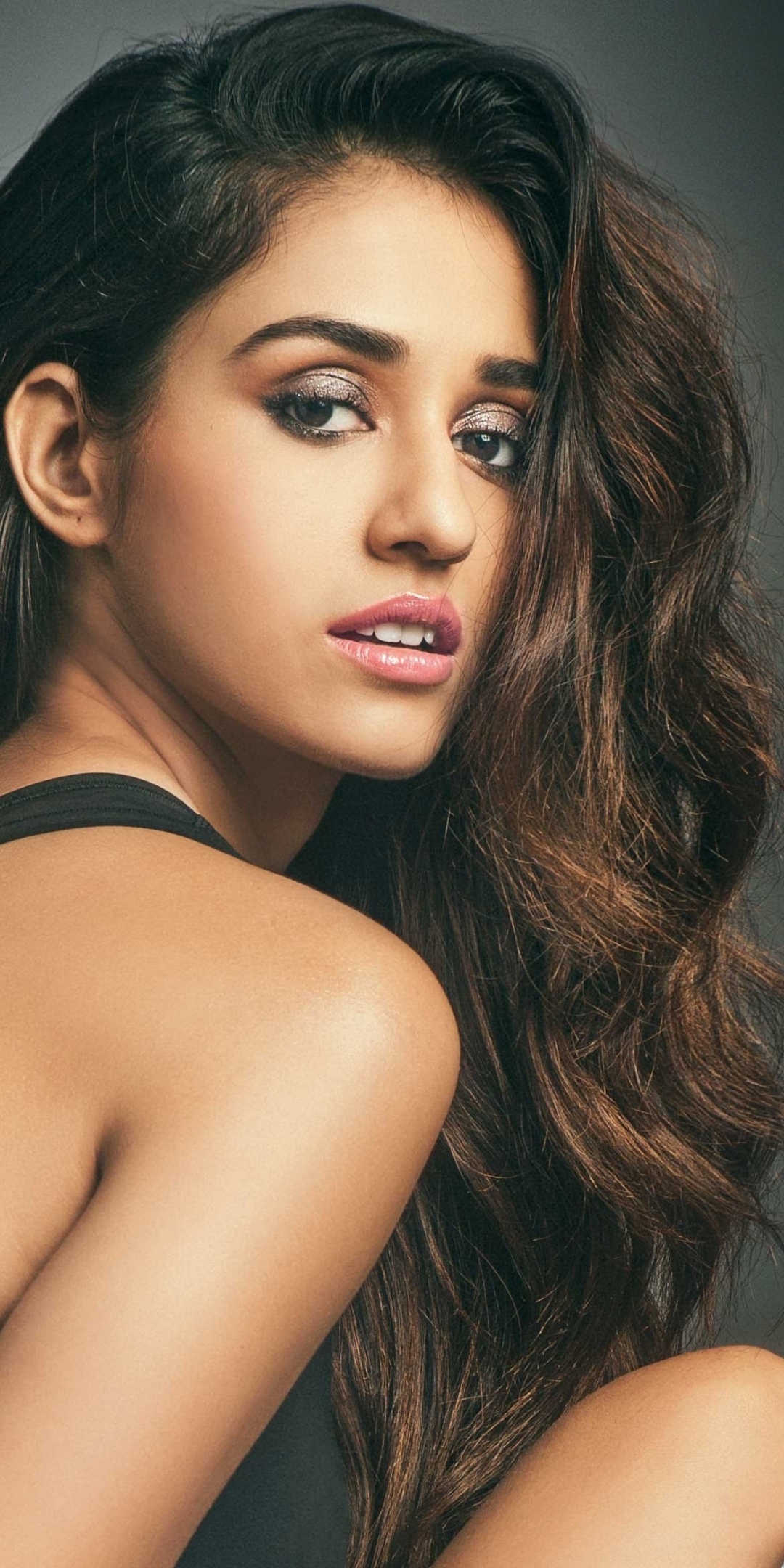 Disha Patani, actress, bollywood, 1080x2160 wallpaper