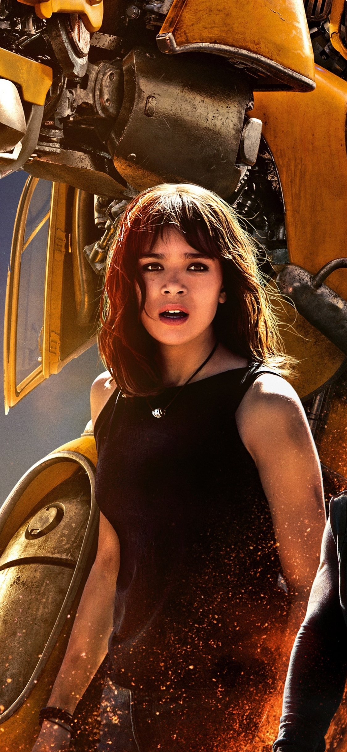 Download wallpaper 1125x2436 bumblebee, hailee steinfeld, movie, 2018