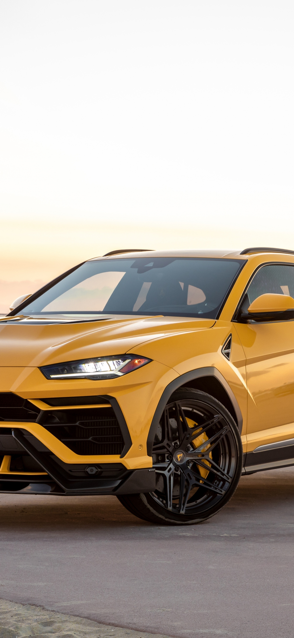 Download Wallpaper 1125x2436 Suv 2020 Lamborghini Urus Iphone X