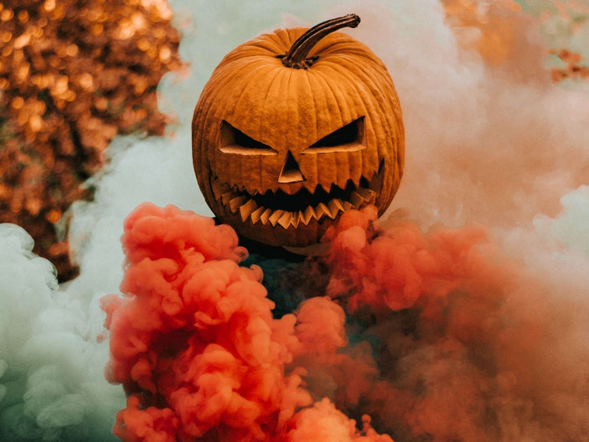 Download wallpaper 1152x864 pumpkin head man, smoke, standard 4:3