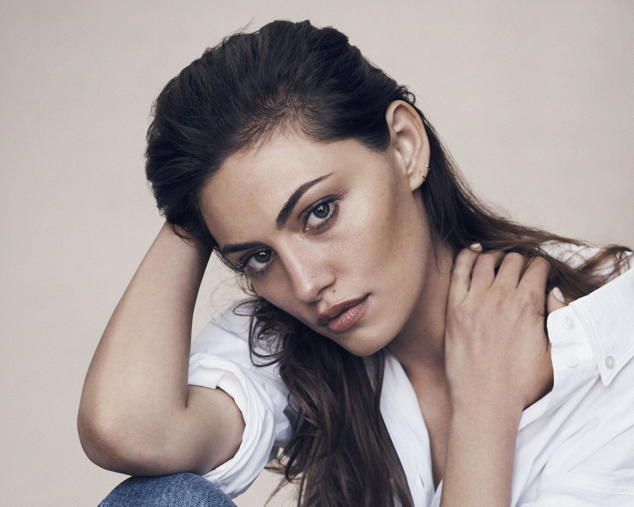 Download 1280x1024 wallpaper phoebe tonkin, pretty, celebrity, 2018