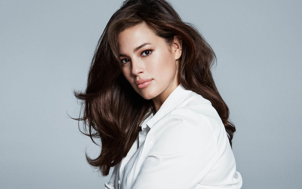 Download wallpaper 1280x800 ashley graham, brunette, model, full hd ...