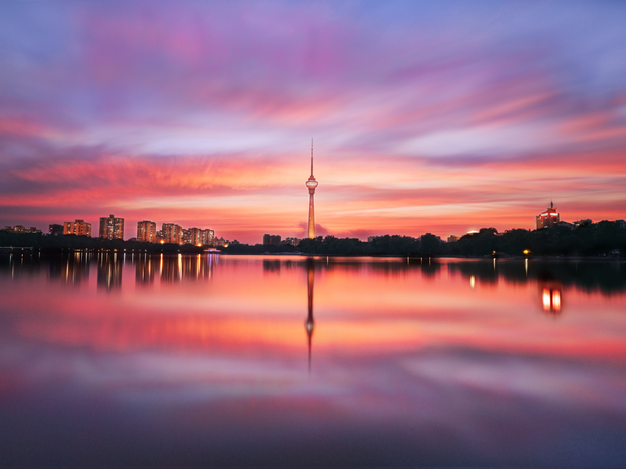 TV tower of Bejing, sunset, cityscape, 1280x960 wallpaper