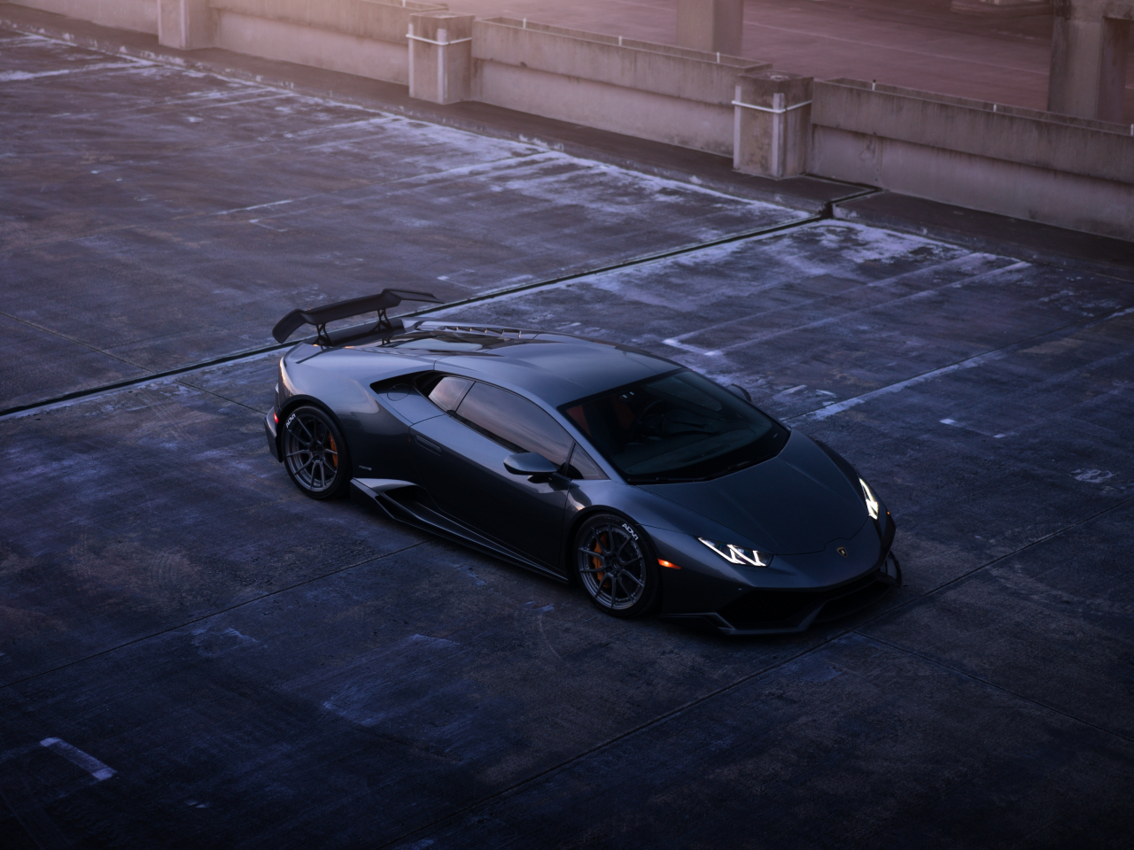 Download top view, lamborghini huracan, black 1280x960 wallpaper ...