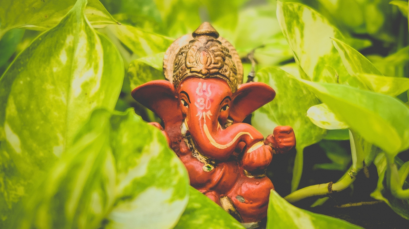 Download wallpaper 1366x768 lord ganesh, religious, statue, tablet, laptop, 1366x768  hd background, 22453