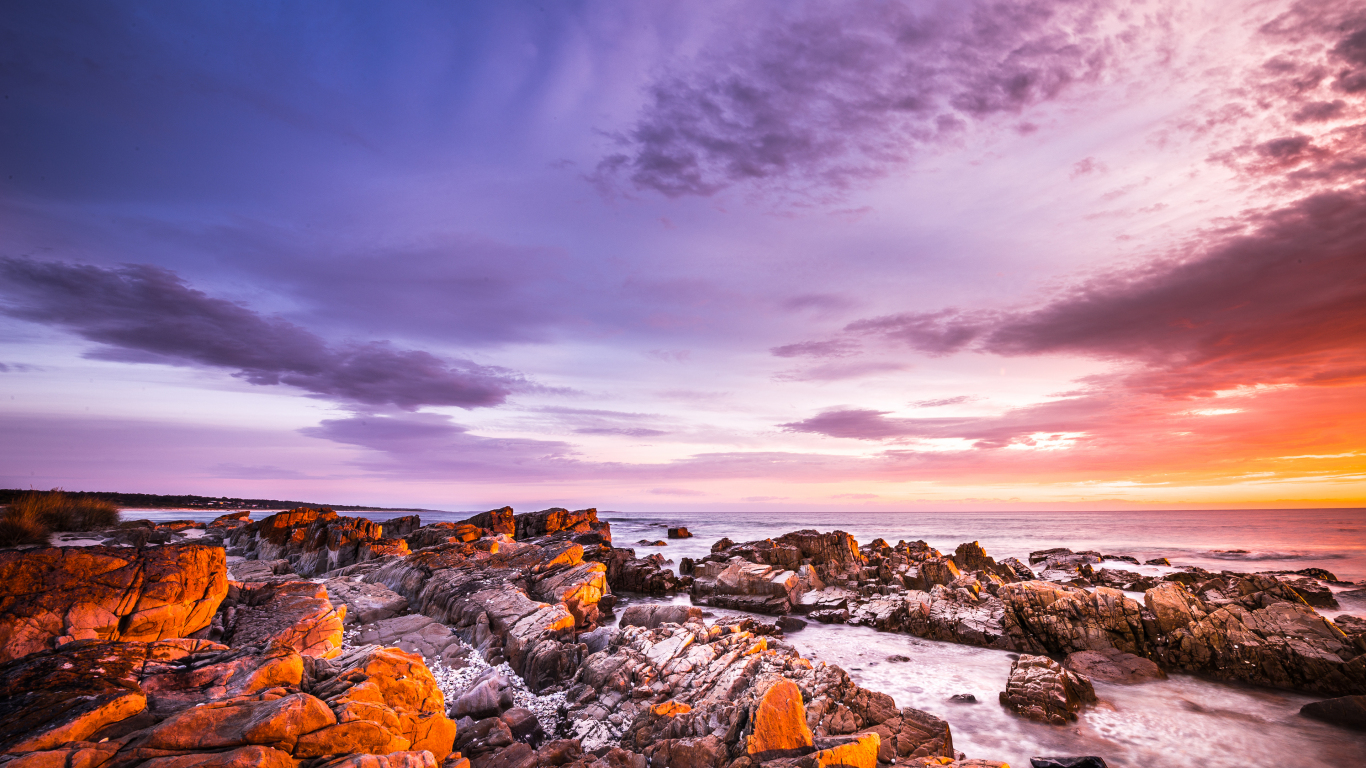 Download wallpaper 1366x768 bay of fires, coastal rocks, rocky shore ...