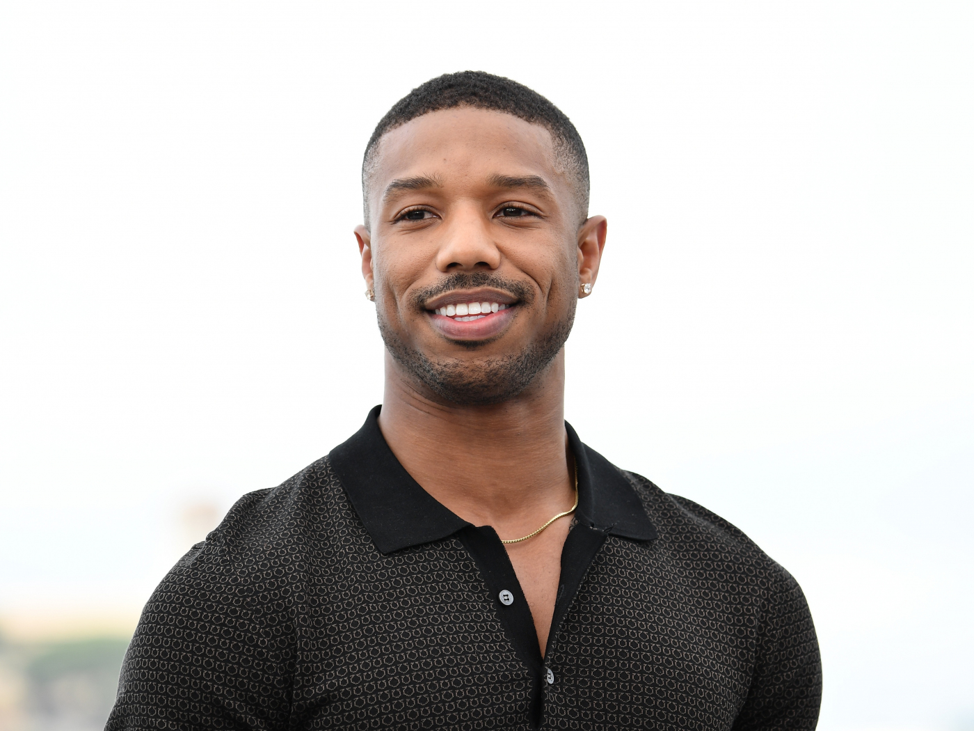 Download wallpaper 1400x1050 actor, smile, michael b. jordan, standard ...