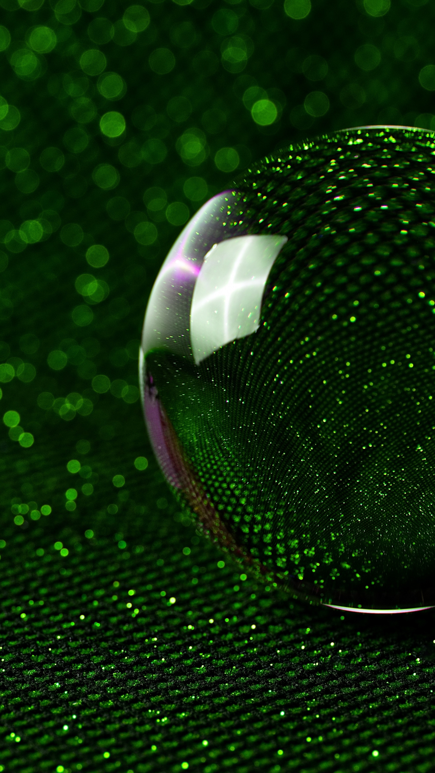 Download wallpaper 1440x2560 sphere, 3d, glass ball, green glitter, qhd  samsung galaxy s6, s7, edge, note, lg g4, 1440x2560 hd background, 21120