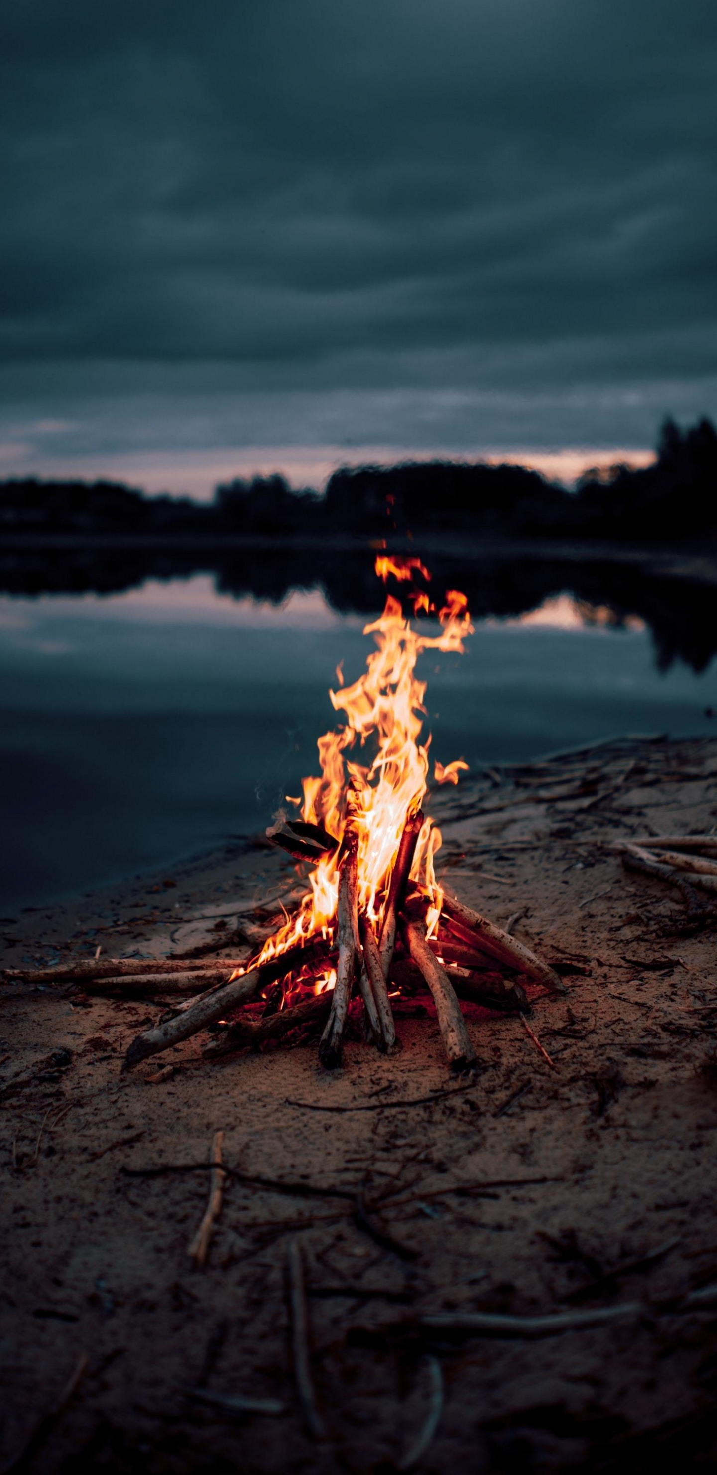 Download bonfire, fire flame 1440x2960 wallpaper, samsung galaxy s8