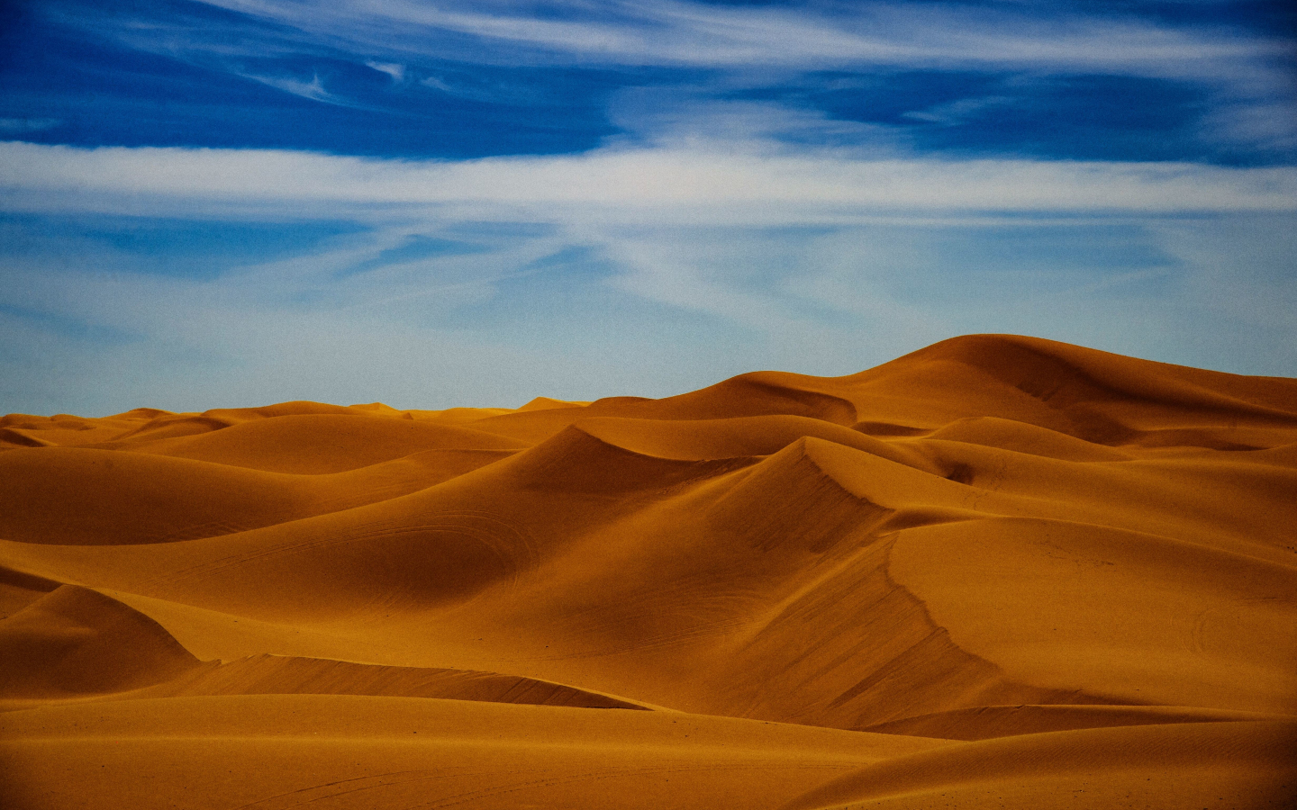 Download 1440x900 wallpaper sunny day, blue sky, desert, dunes ...