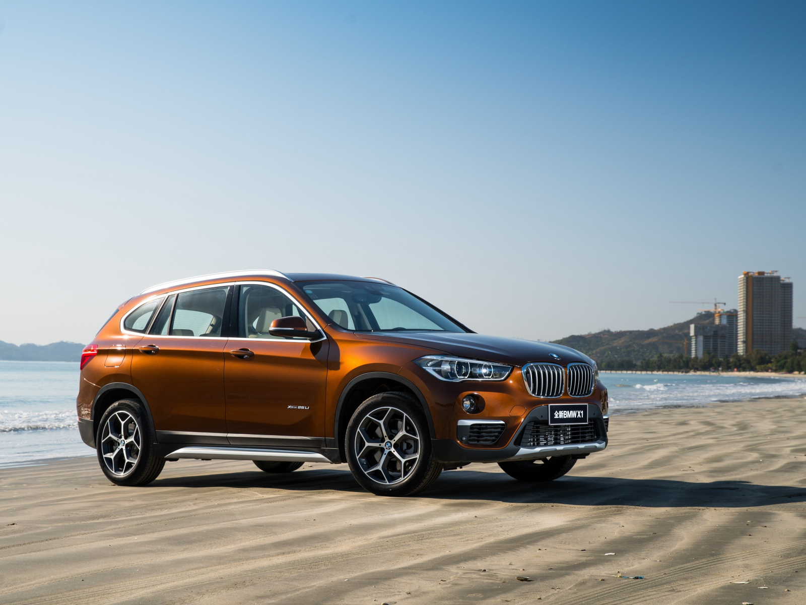 Download 1600x10 Wallpaper Compact Suv Sea Shore Bmw X1 Standard 4 3 Fullscreen 1600x10 Hd Image Background 4210