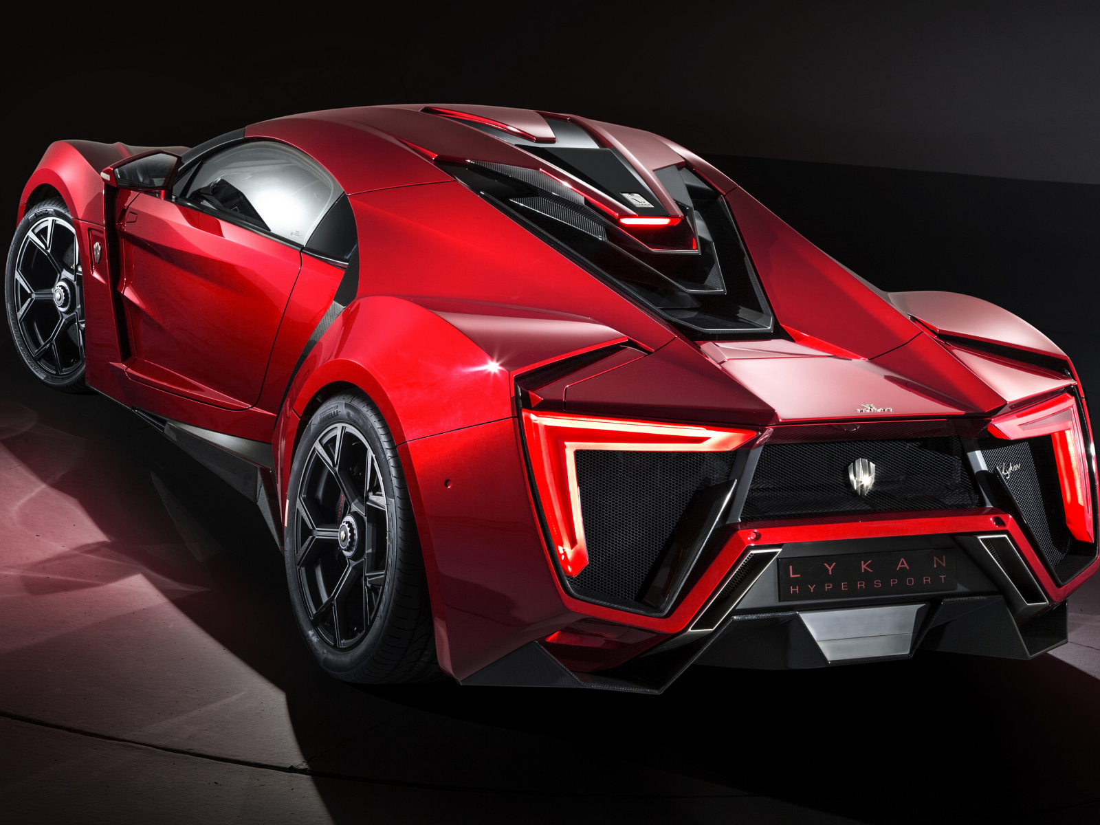 Download wallpaper 1600x1200 red lykan hypersport, rear-view, 2022 ...