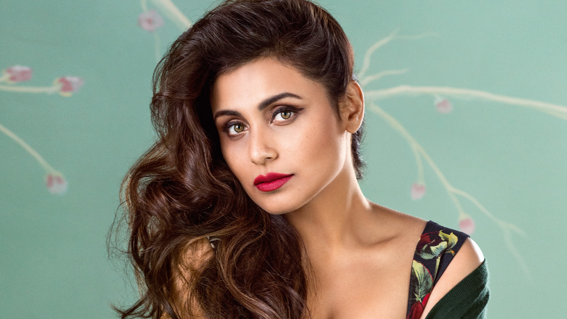 Bollywood Actress HD Desktop Wallpaper