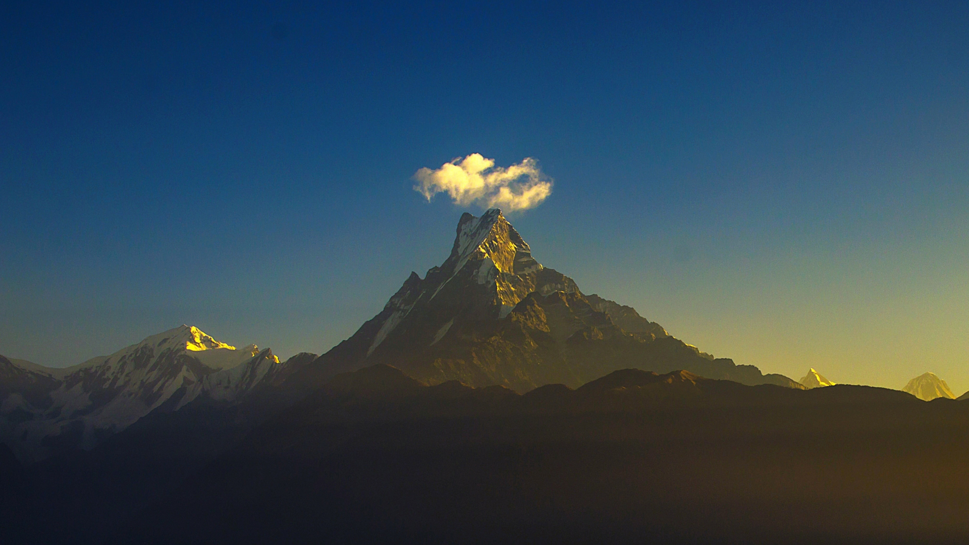 Download wallpaper 1920x1080 himalayas, mountain's peak, annapurna ...