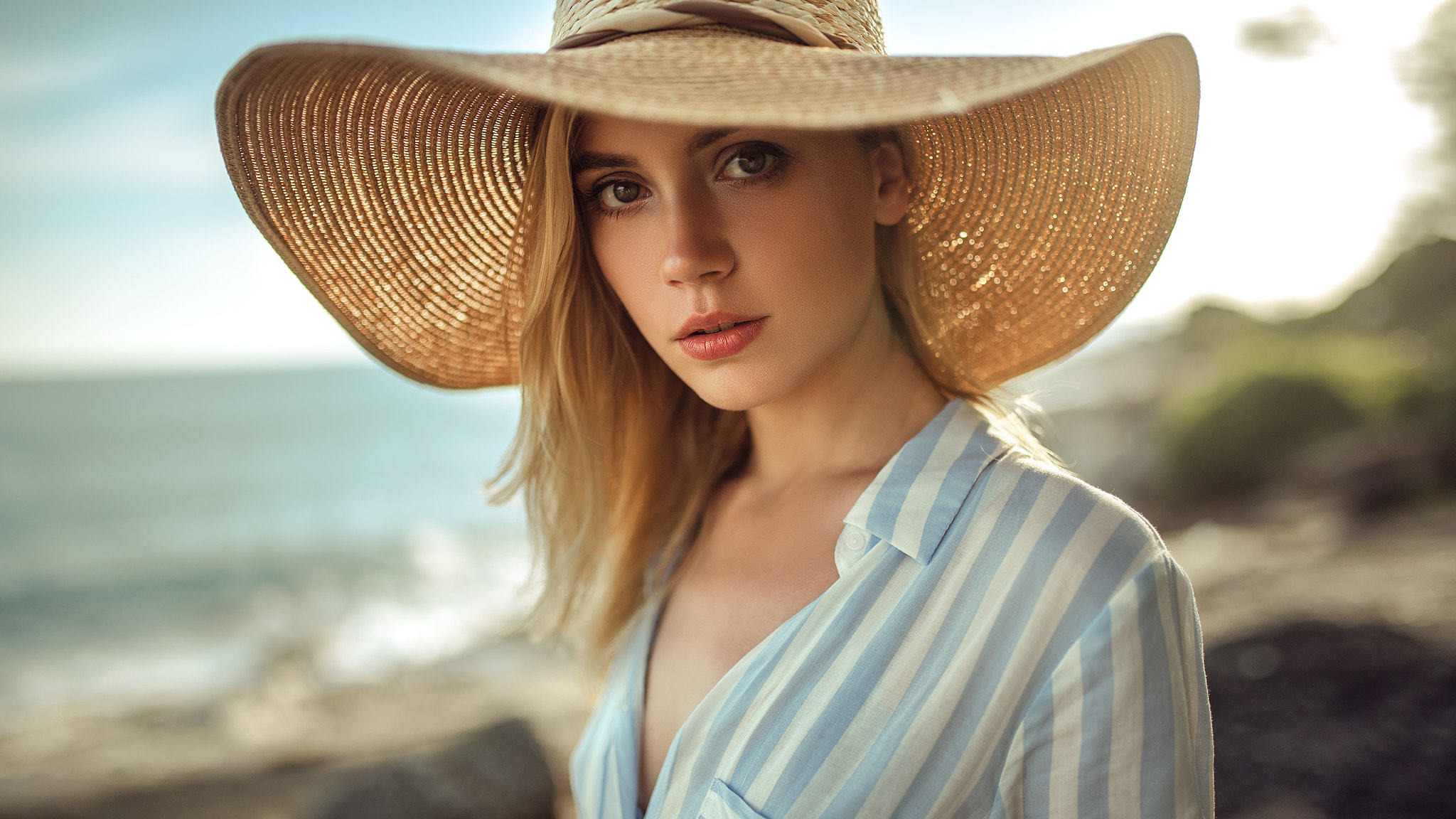 Download Wallpaper 2048x1152 Ksenia Kokoreva Big Straw Hat Girl Model Dual Wide 2048x1152 Hd 4805