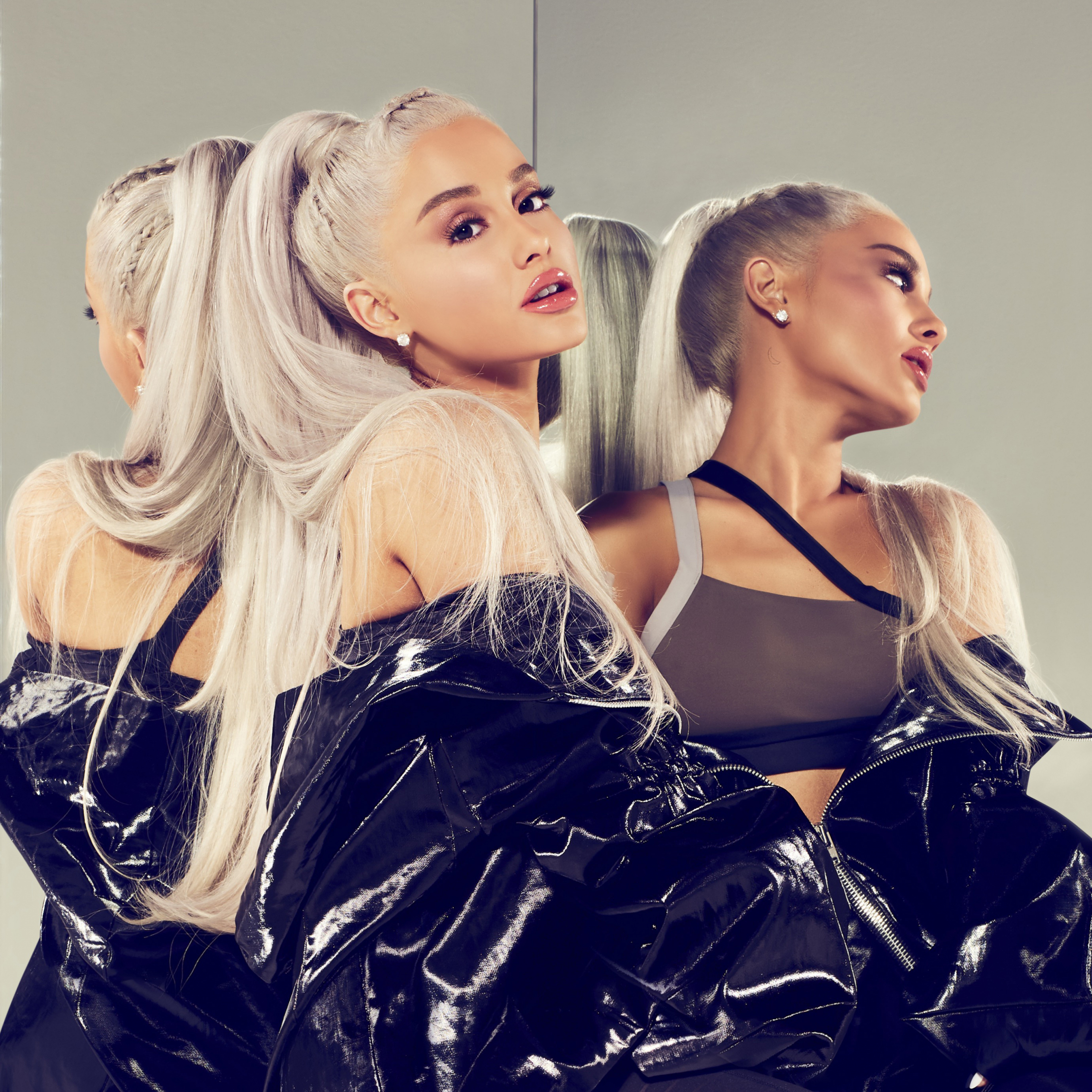 Download 2248x2248 Wallpaper Ariana Grande Reebok