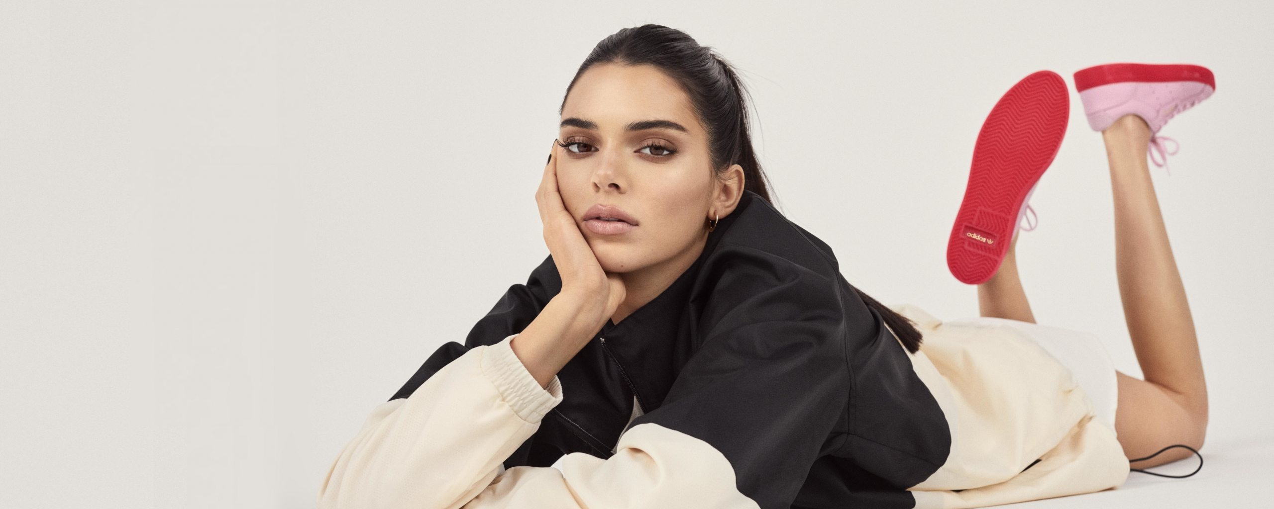 Download wallpaper 2560x1024 kendall jenner, adidas, 2019, dual wide 21 ...