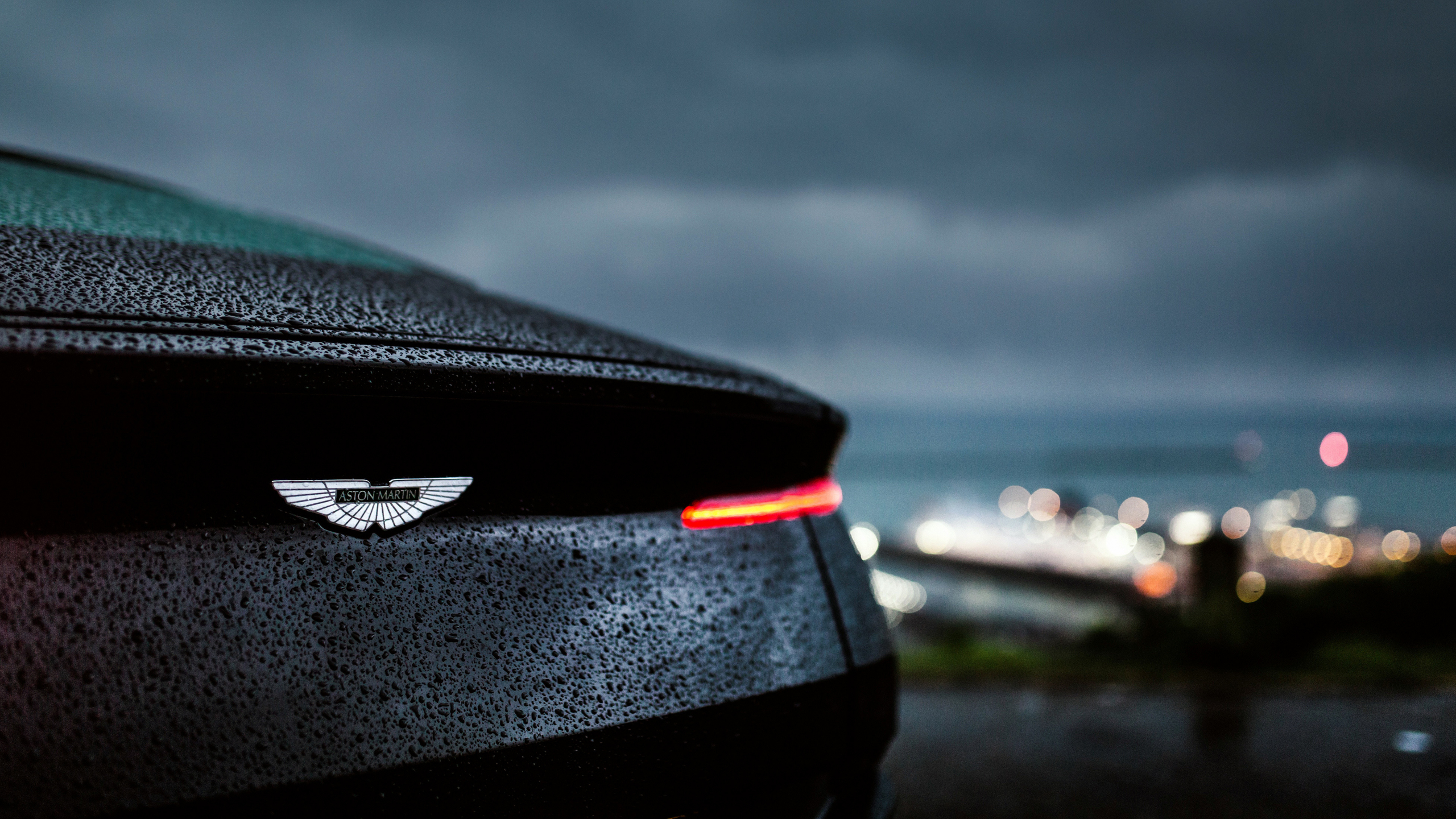 Aston Martin DB11, drops, rain, rear, taillight, 2560x1440 wallpaper
