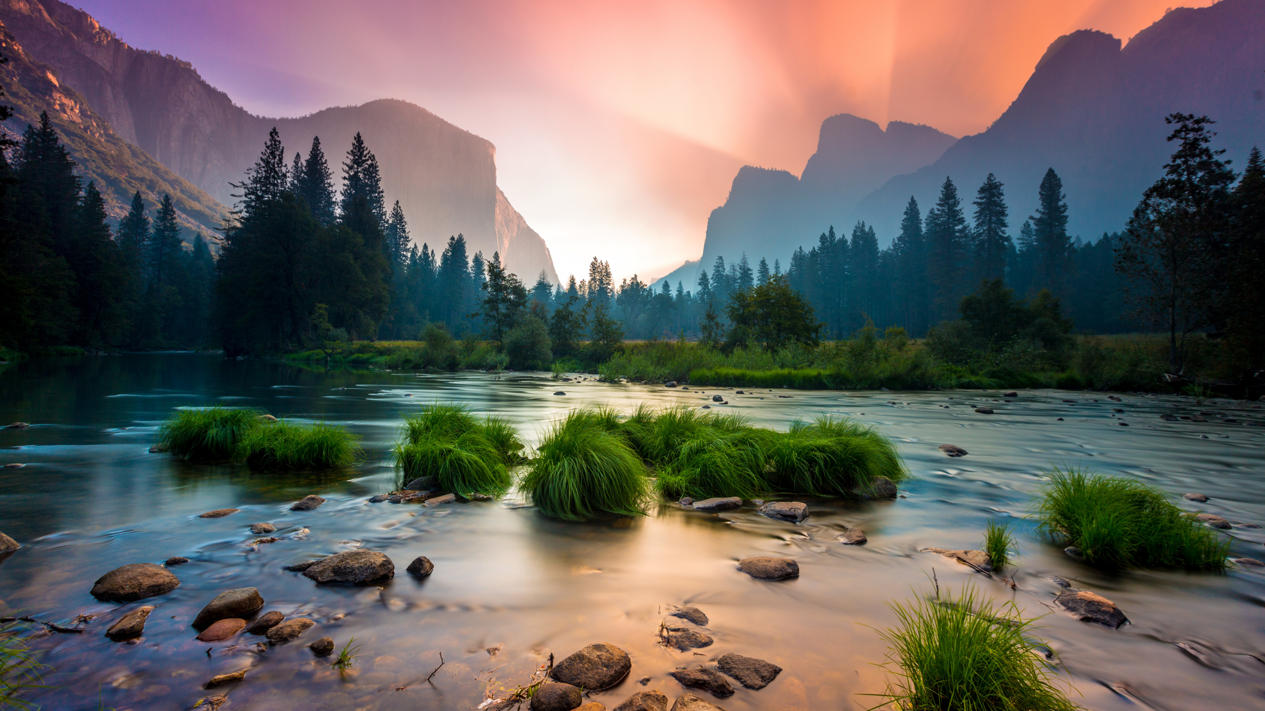 Witness the Enchanting Yosemite National Park Sunrise
