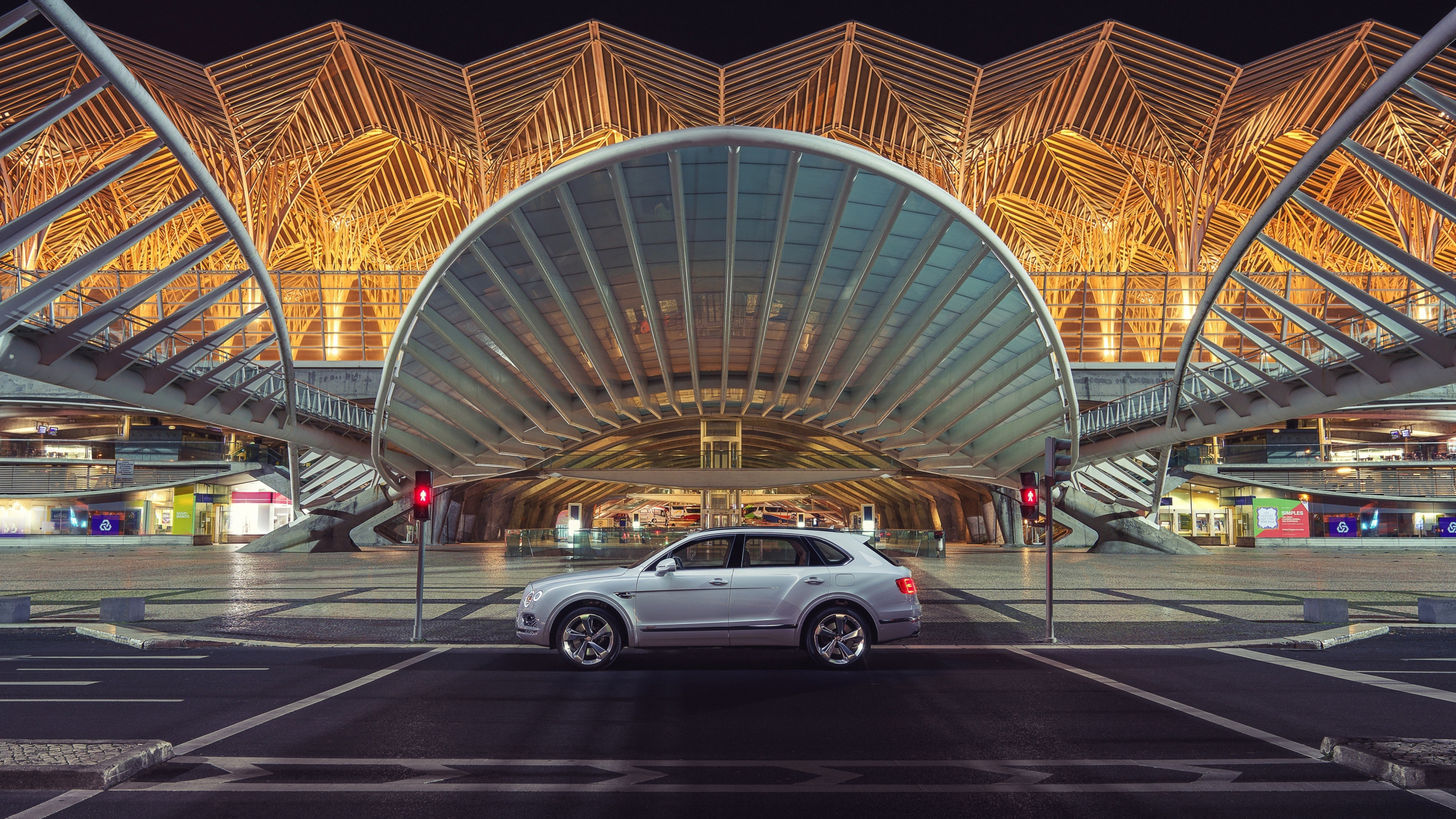 Compact suv, Bentley Bentayga, car, 2560x1440 wallpaper