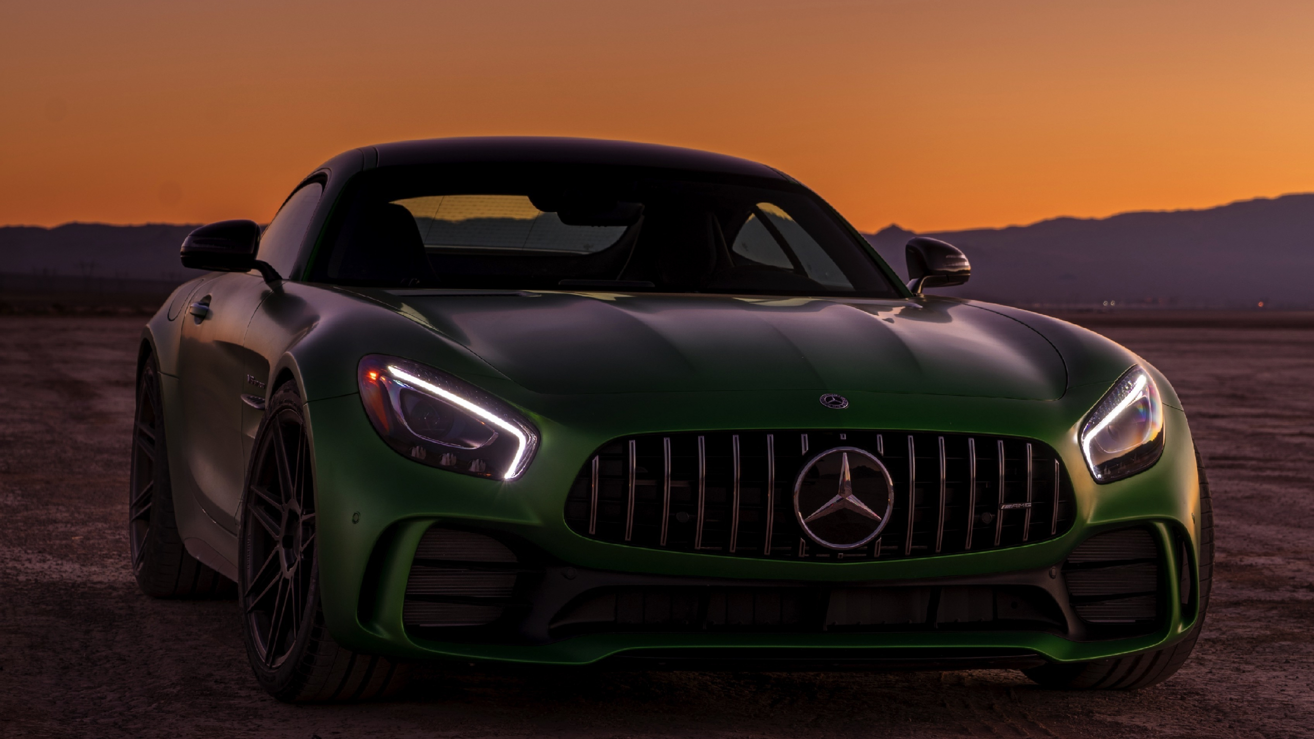 Автомобиль ios. Mercedes AMG gt. Mercedes AMG gt 1989. Mercedes-Benz AMG gt r i. Mercedes-AMG gt r ’17.