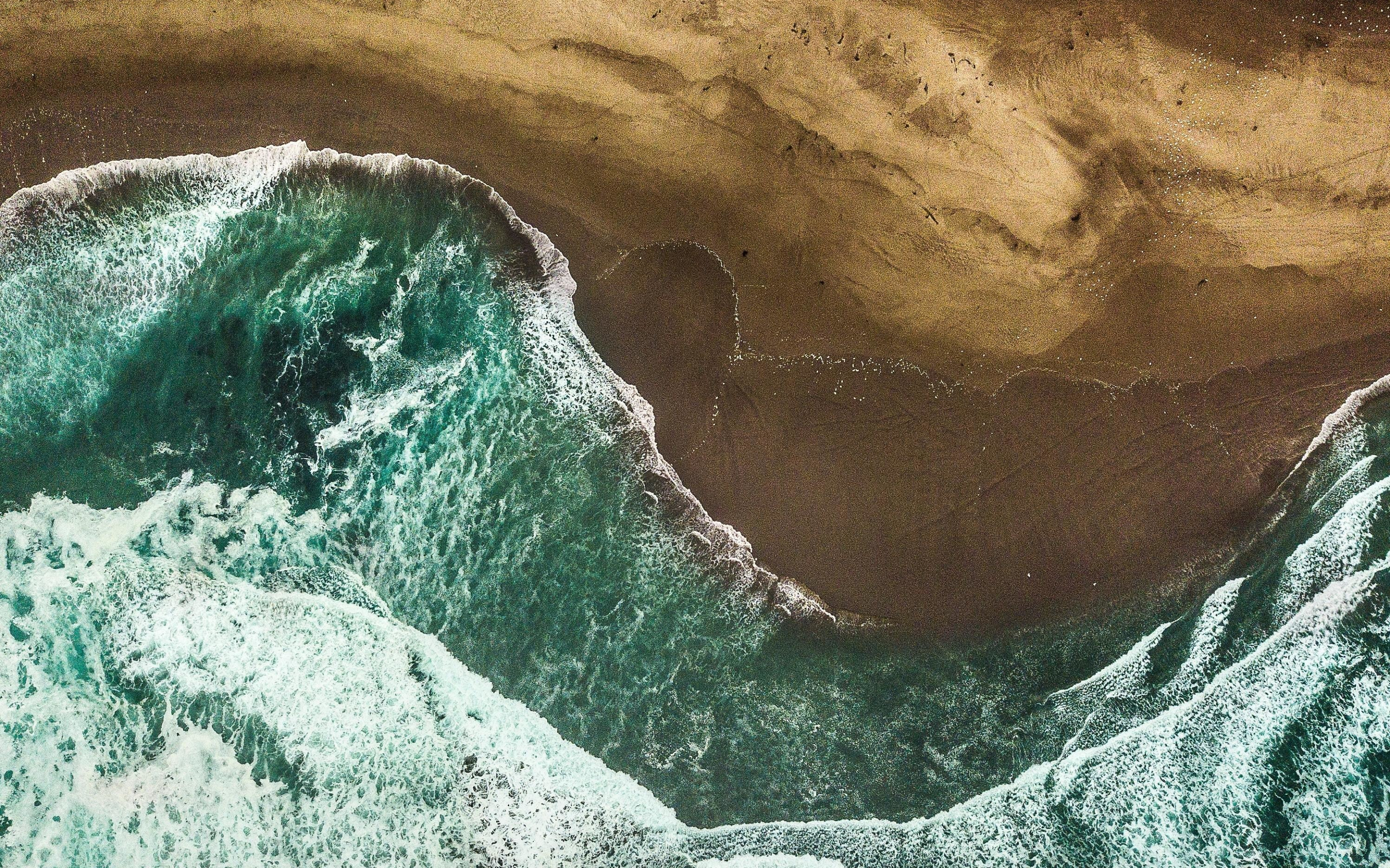 Aerial view, beach, sea, 2880x1800 wallpaper