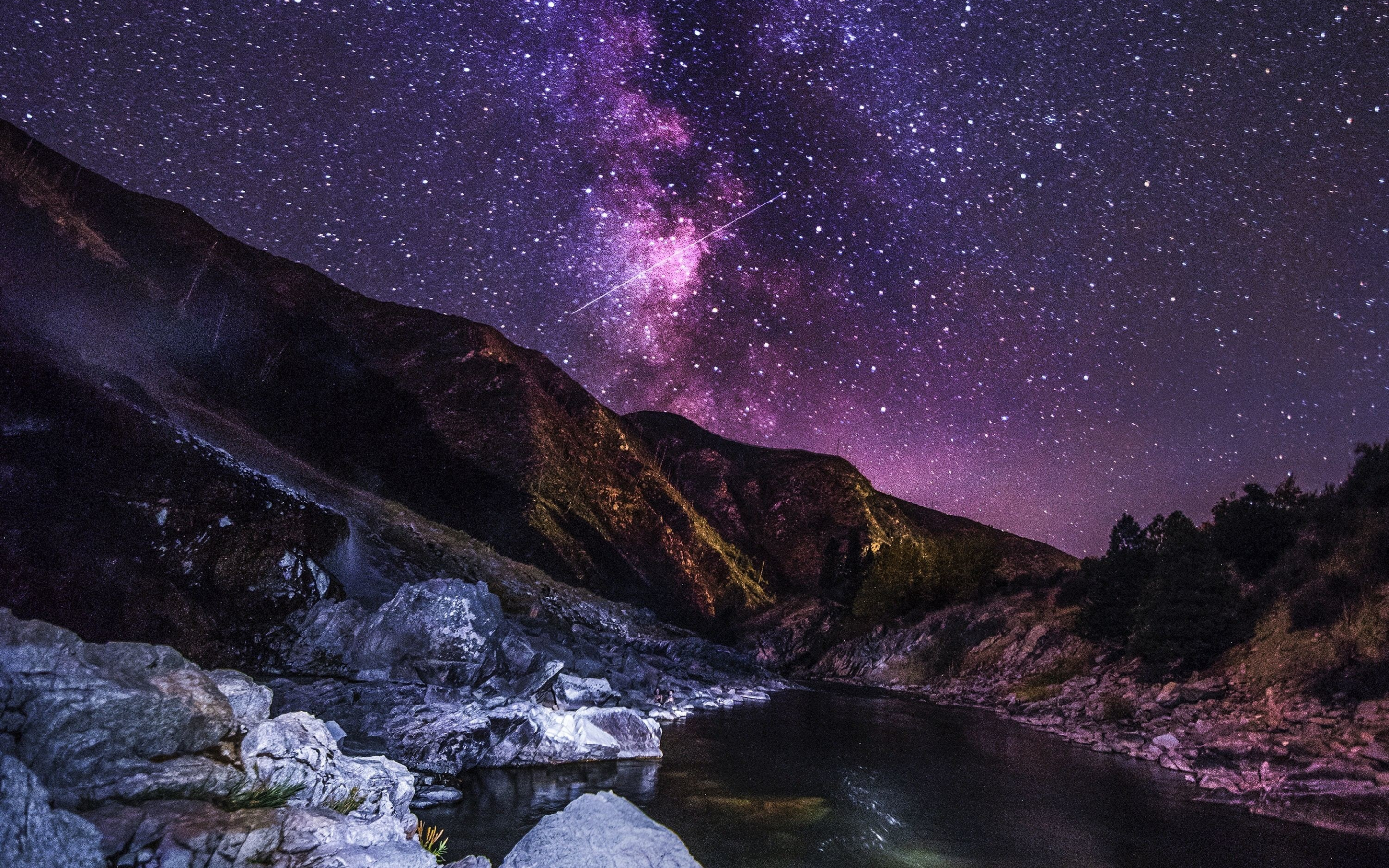 Starry sky, mountains, river, night, 2880x1800 wallpaper