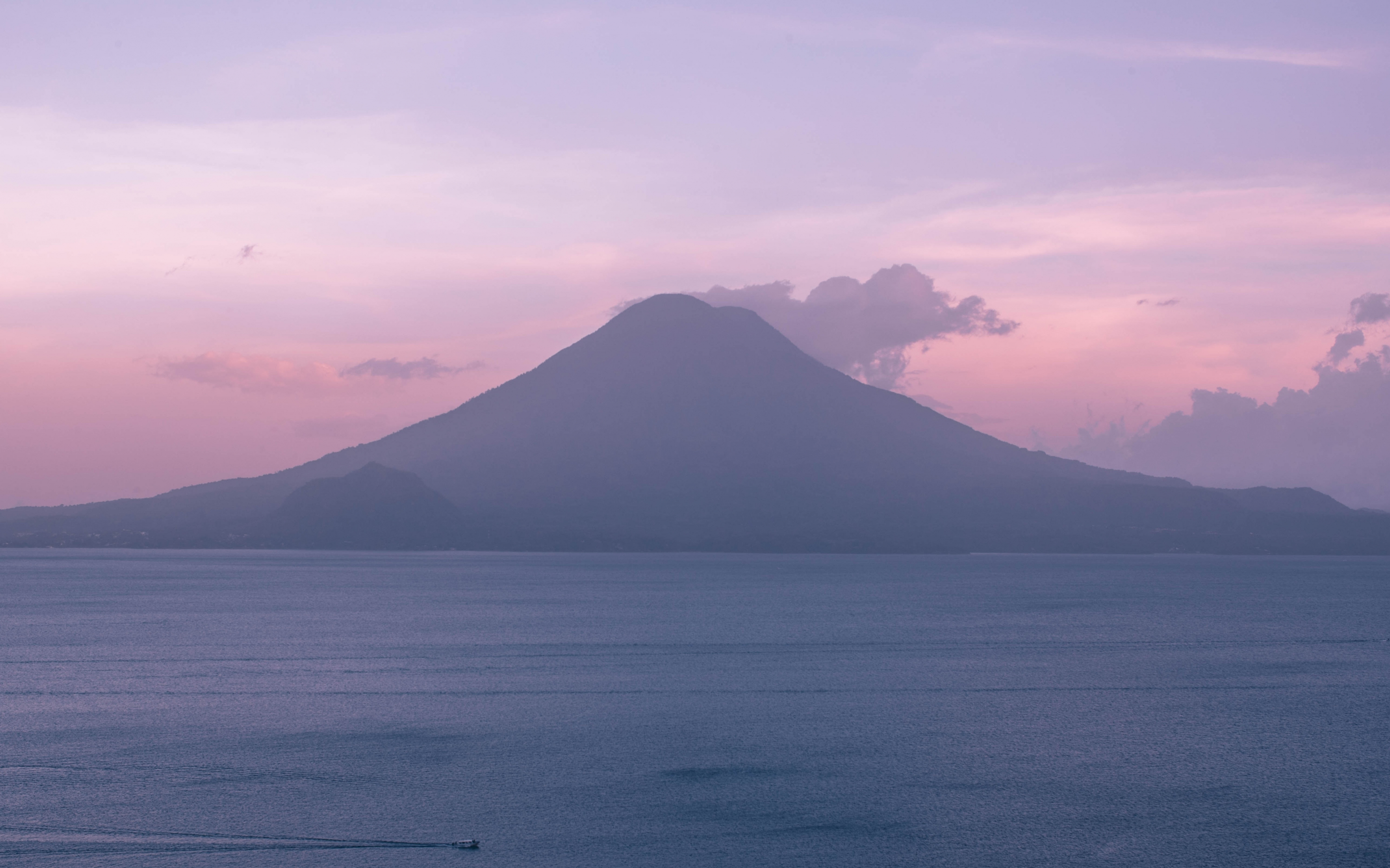 Lake Atitlán, Volcán San Pedro, volcano, mountains, sunset, nature, 2880x1800 wallpaper